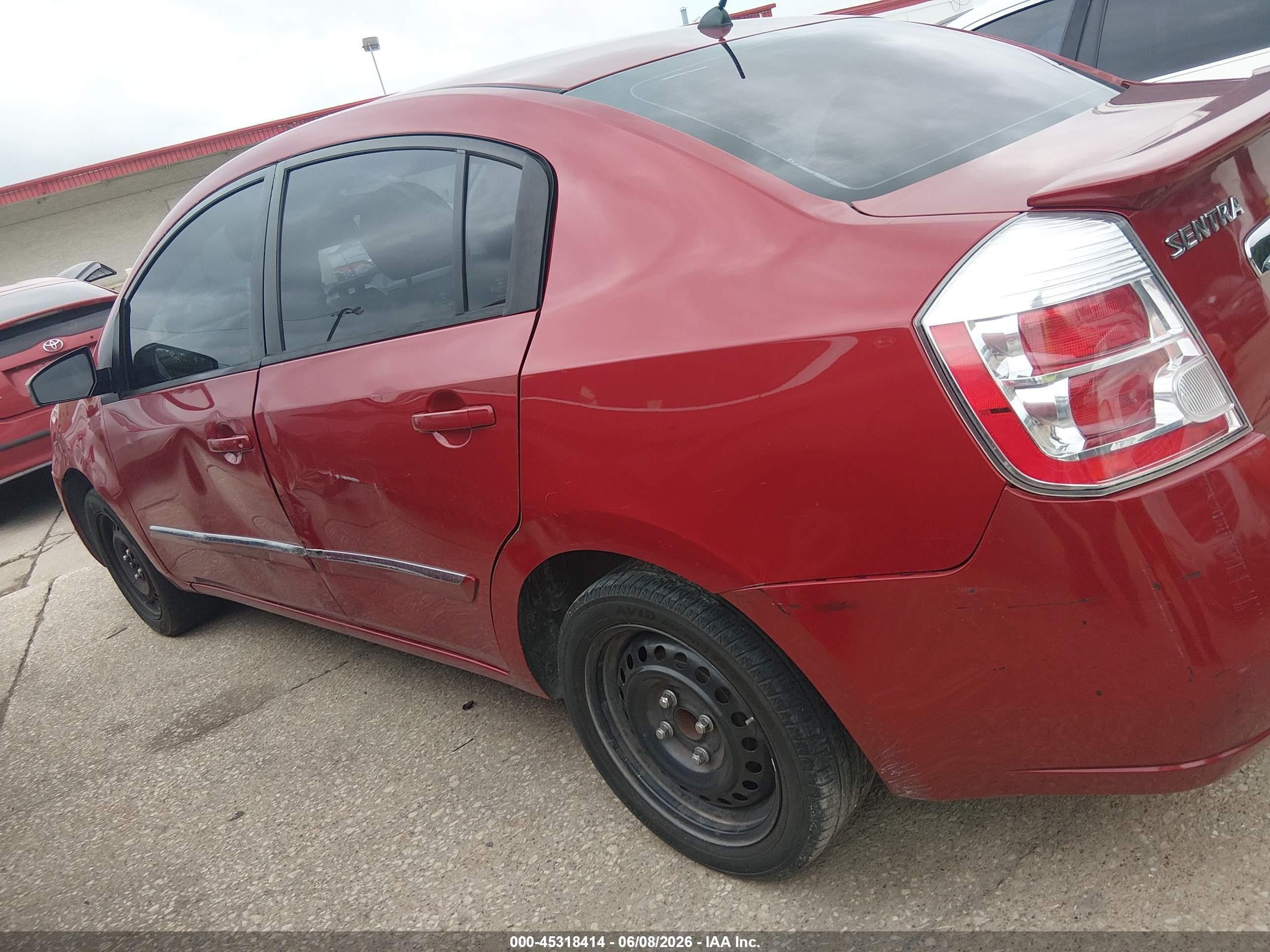 2011 Nissan Sentra 2.0s Red vin: 3N1AB6AP9BL727787