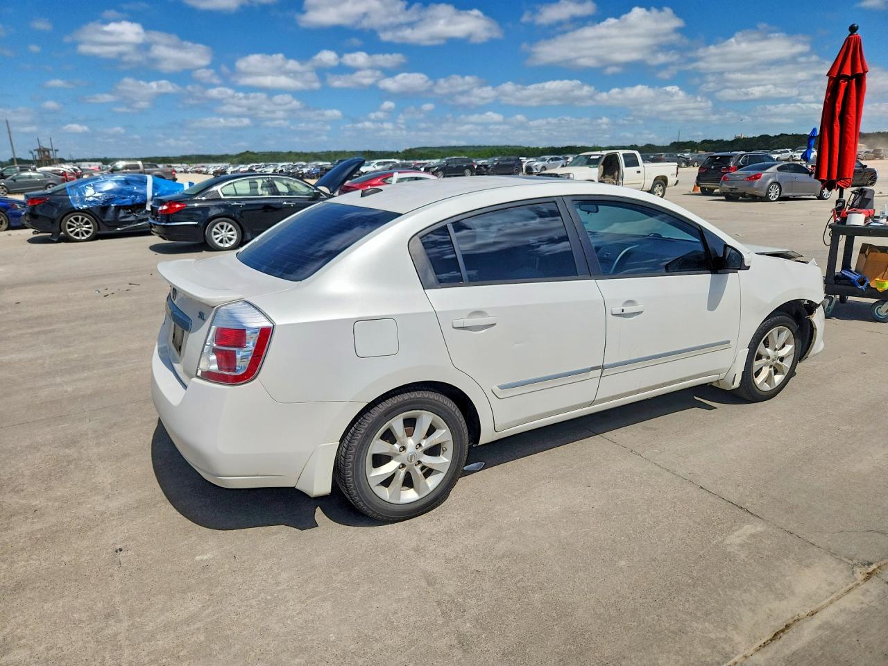 2012 Nissan Sentra 2.0 White vin: 3N1AB6AP9CL625536