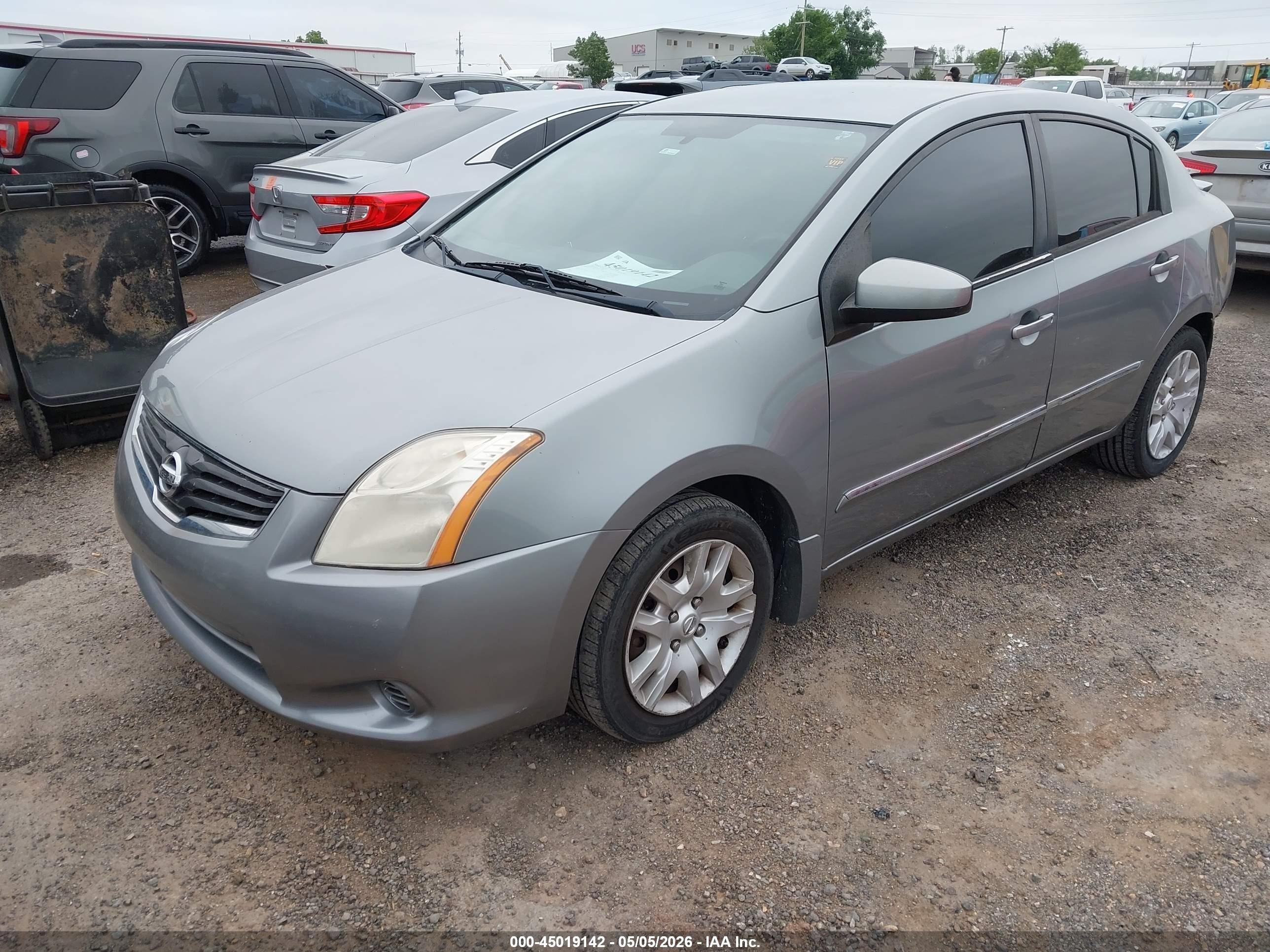 2012 Nissan Sentra 2.0 S Серый vin: 3N1AB6AP9CL636892