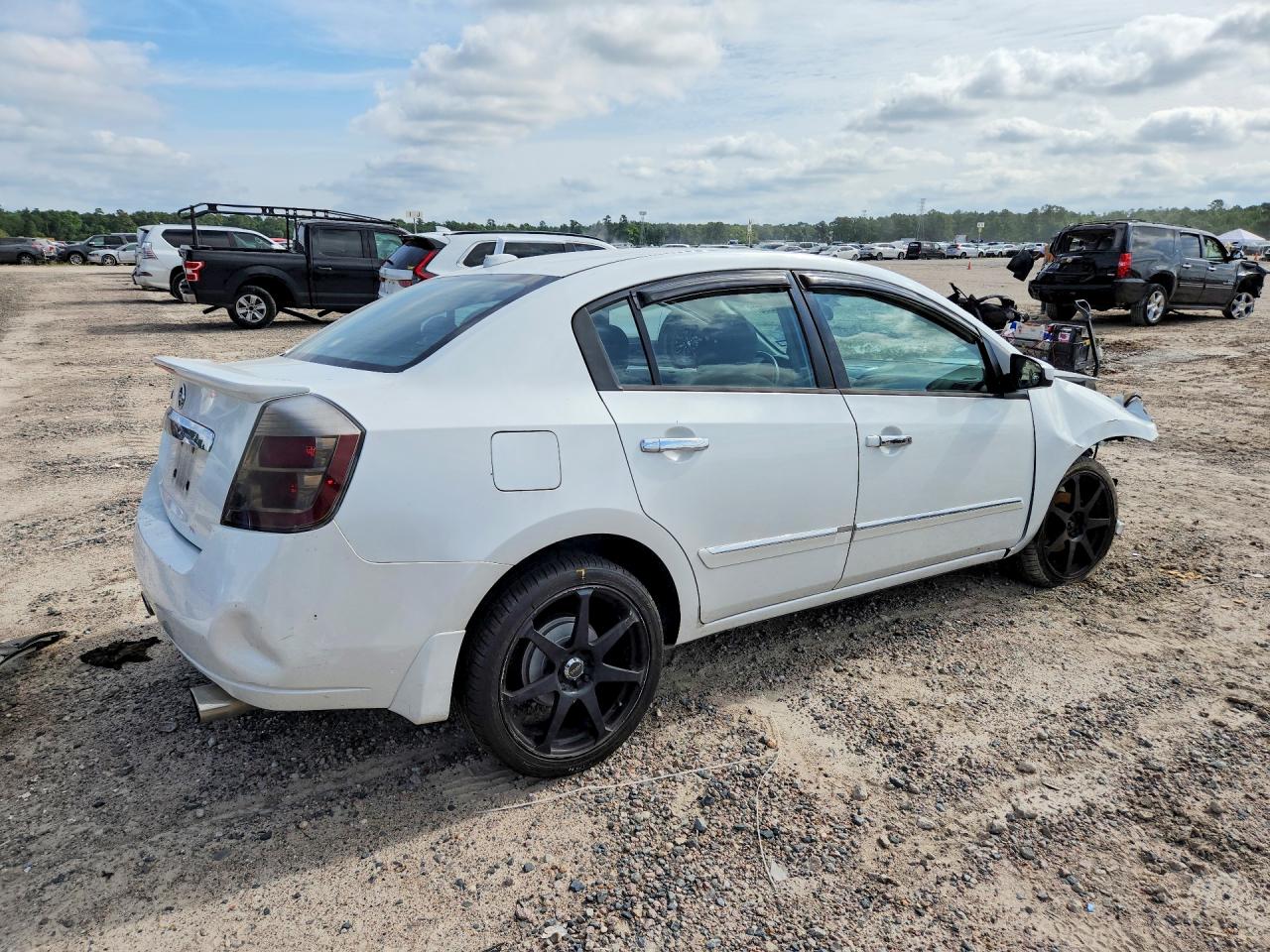 2012 Nissan Sentra 2.0 White vin: 3N1AB6AP9CL688460