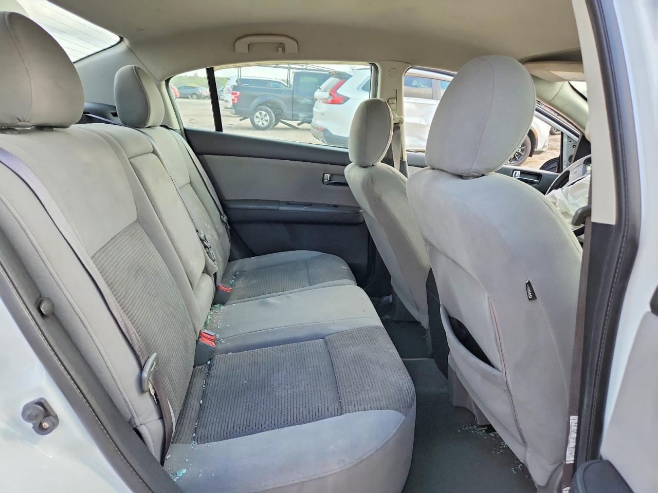2012 Nissan Sentra 2.0 White vin: 3N1AB6AP9CL688460