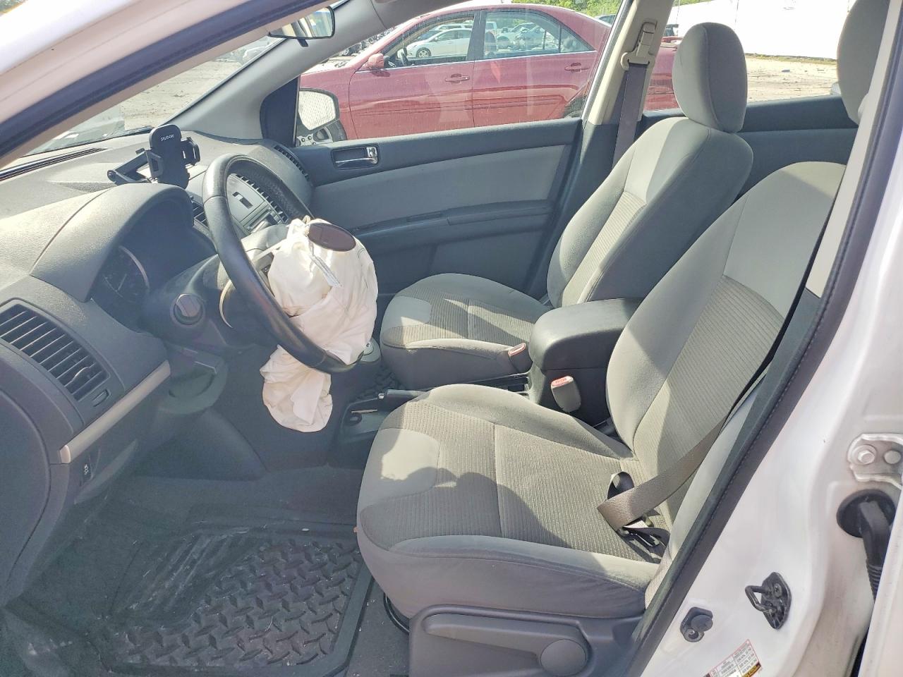 2012 Nissan Sentra 2.0 Белый vin: 3N1AB6AP9CL702261