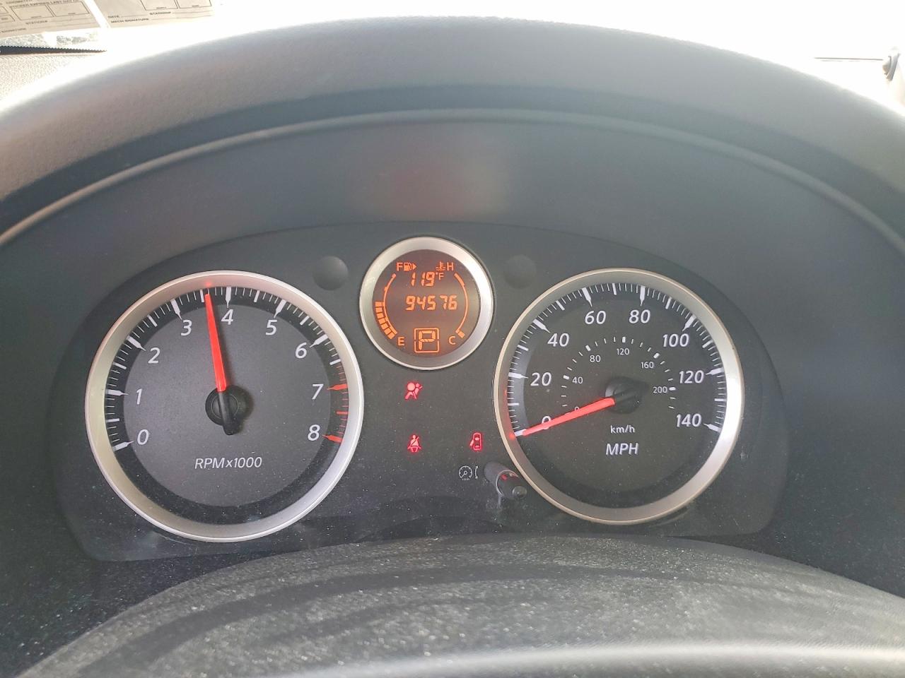 2012 Nissan Sentra 2.0 Белый vin: 3N1AB6AP9CL702261