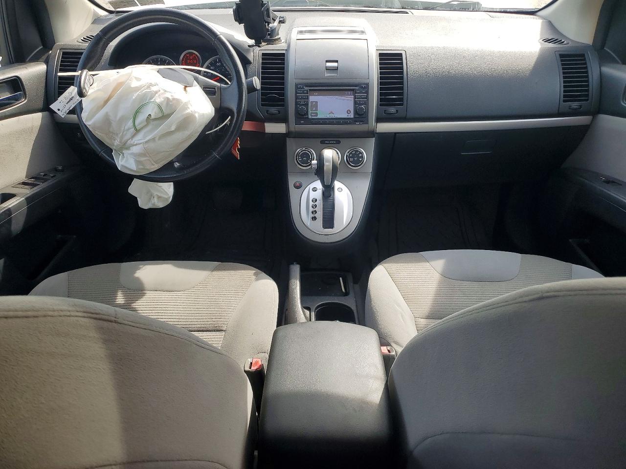 2012 Nissan Sentra 2.0 Белый vin: 3N1AB6AP9CL702261