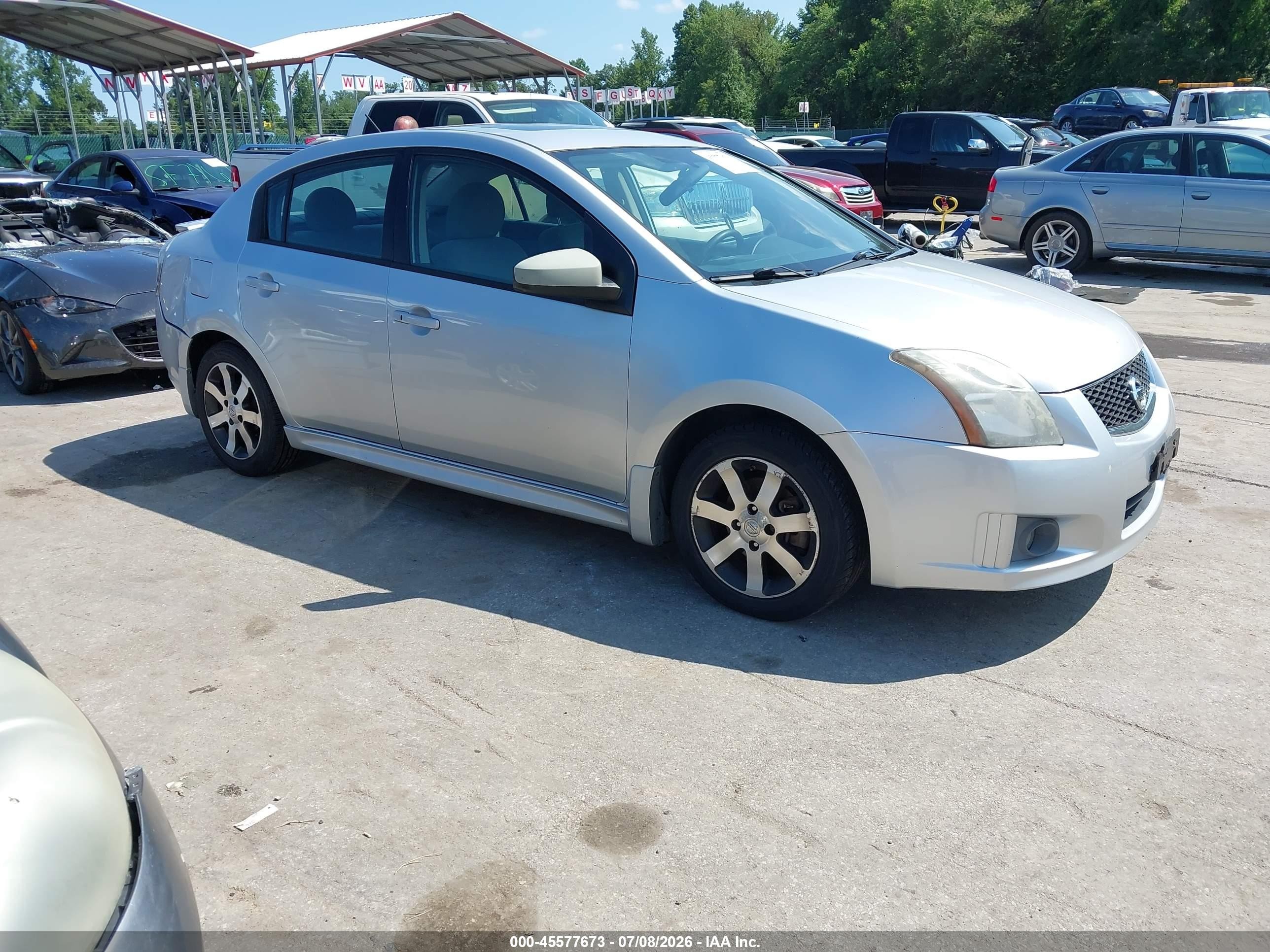 2012 Nissan Sentra 2.0 Sr Серебряный vin: 3N1AB6AP9CL778675