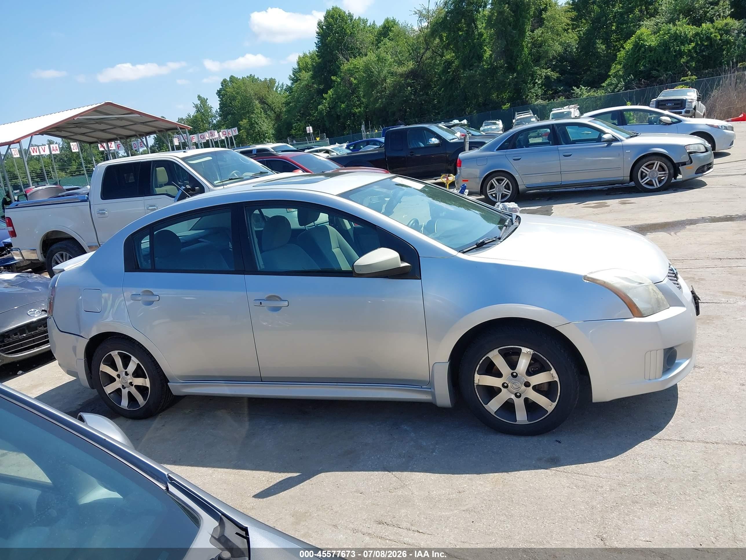 2012 Nissan Sentra 2.0 Sr Серебряный vin: 3N1AB6AP9CL778675