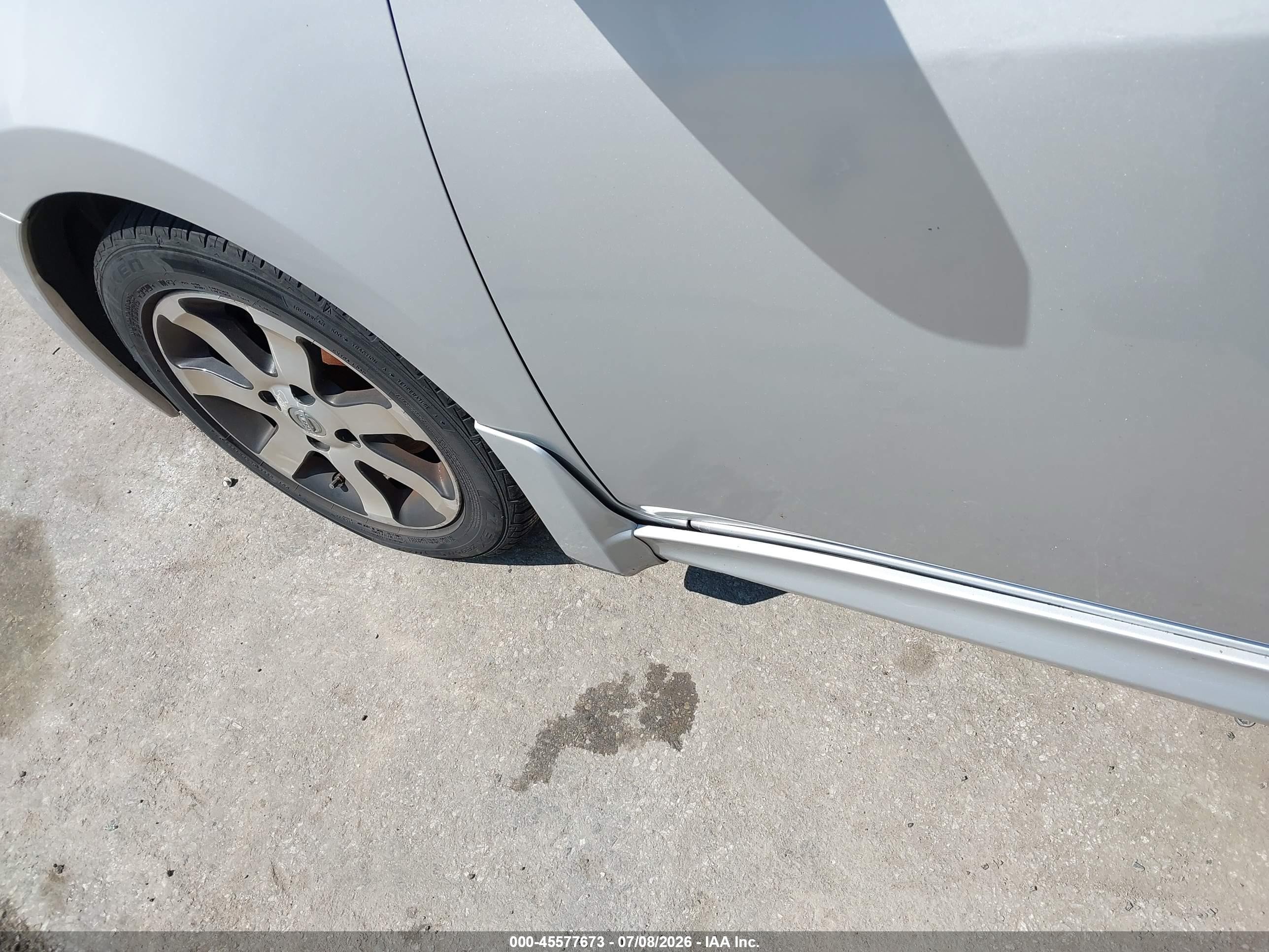 2012 Nissan Sentra 2.0 Sr Серебряный vin: 3N1AB6AP9CL778675