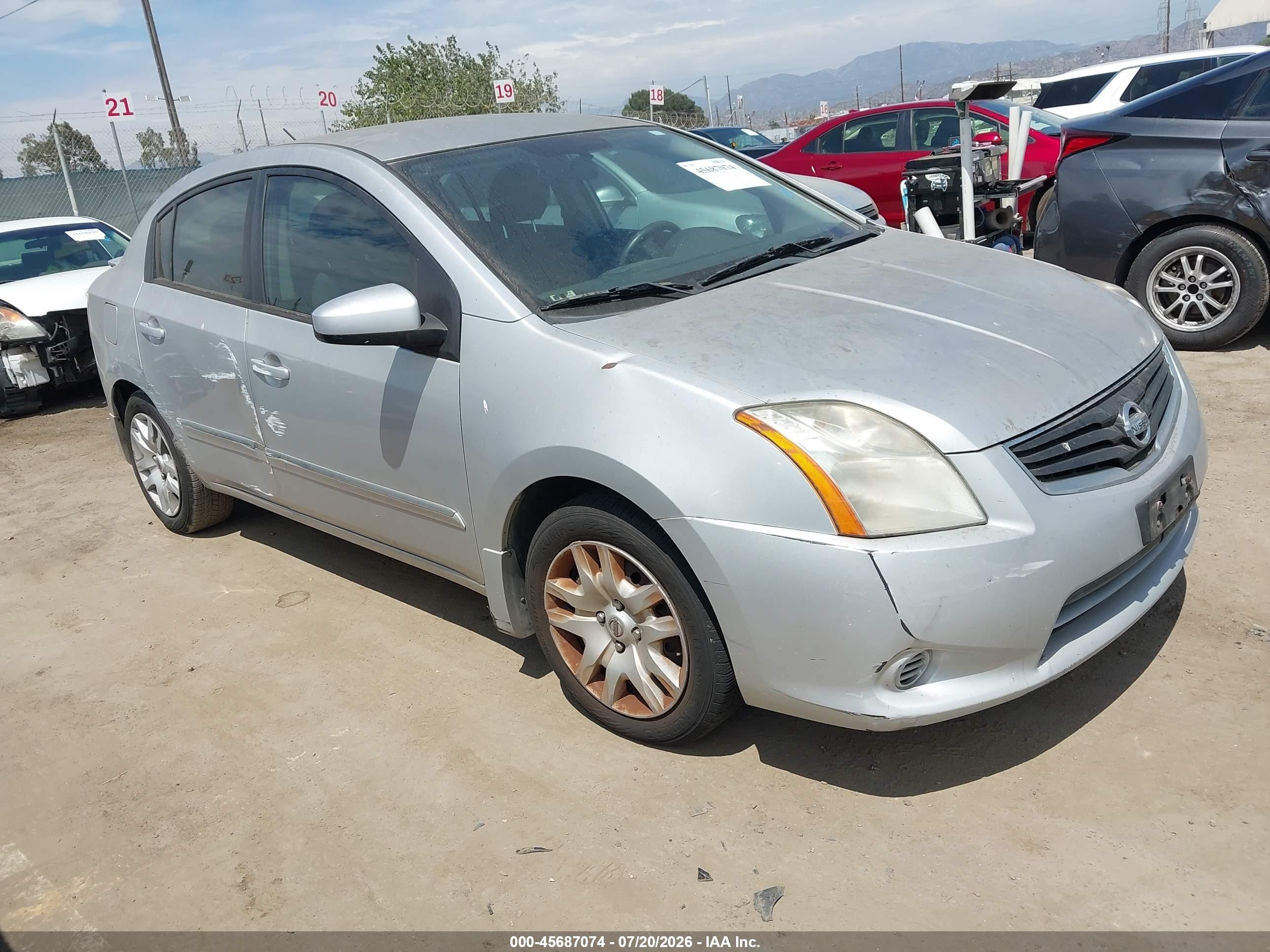 2012 Nissan Sentra 2.0 S Silver vin: 3N1AB6AP9CL780491