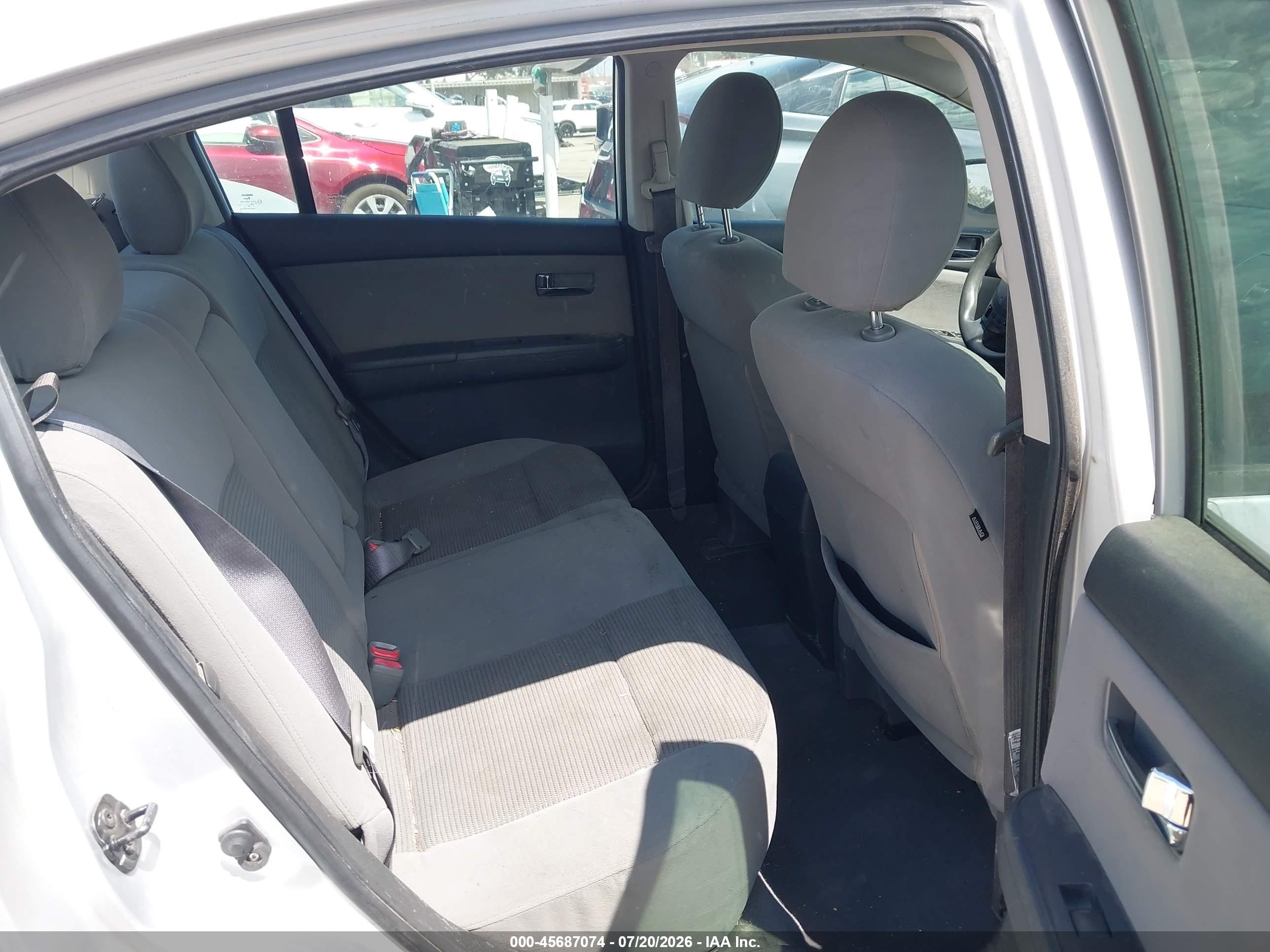 2012 Nissan Sentra 2.0 S Silver vin: 3N1AB6AP9CL780491