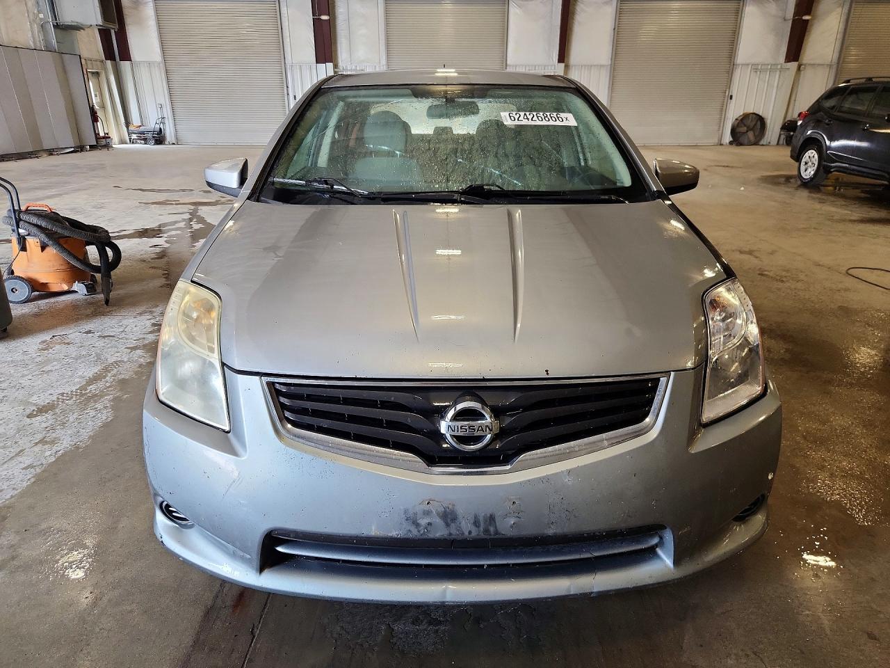 2010 Nissan Sentra 2.0 Two Tone vin: 3N1AB6APXAL611500