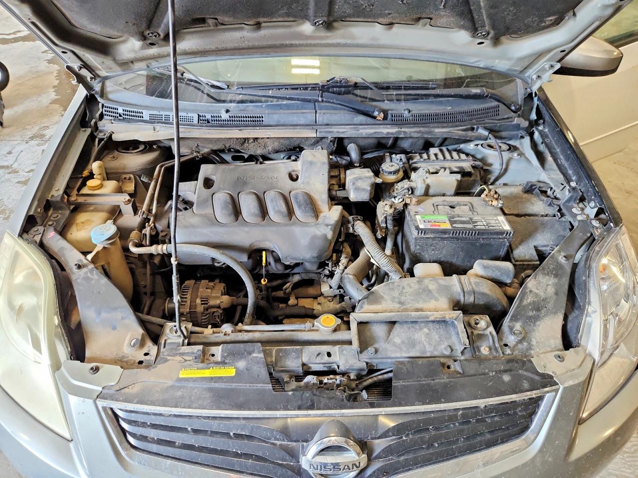2010 Nissan Sentra 2.0 Two Tone vin: 3N1AB6APXAL611500