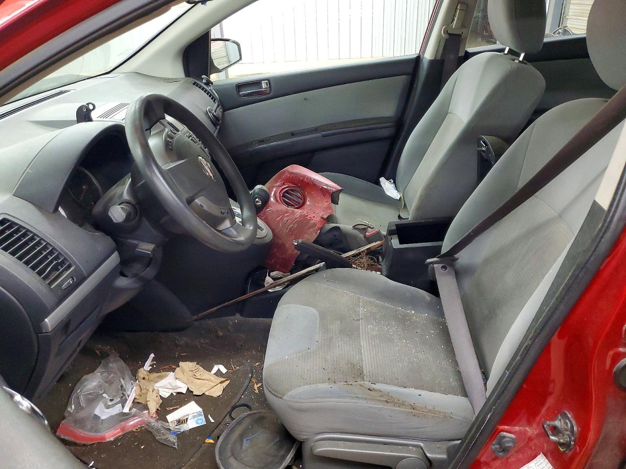2010 Nissan Sentra 2.0 Red vin: 3N1AB6APXAL653939
