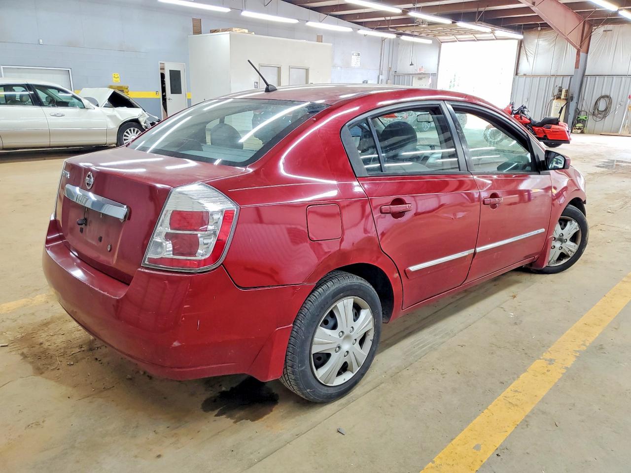 2010 Nissan Sentra 2.0 Red vin: 3N1AB6APXAL653939