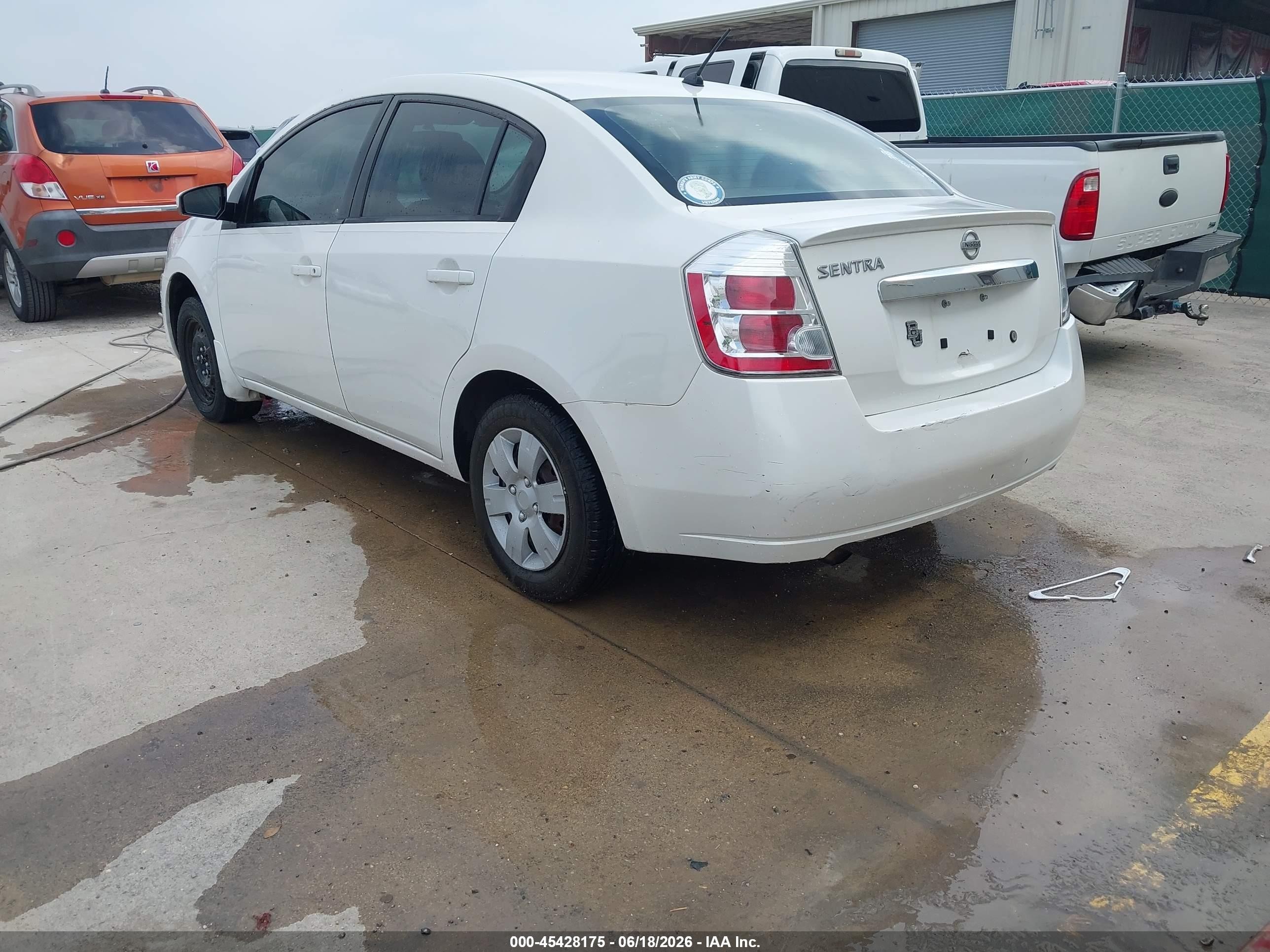 2010 Nissan Sentra 2.0 White vin: 3N1AB6APXAL663077