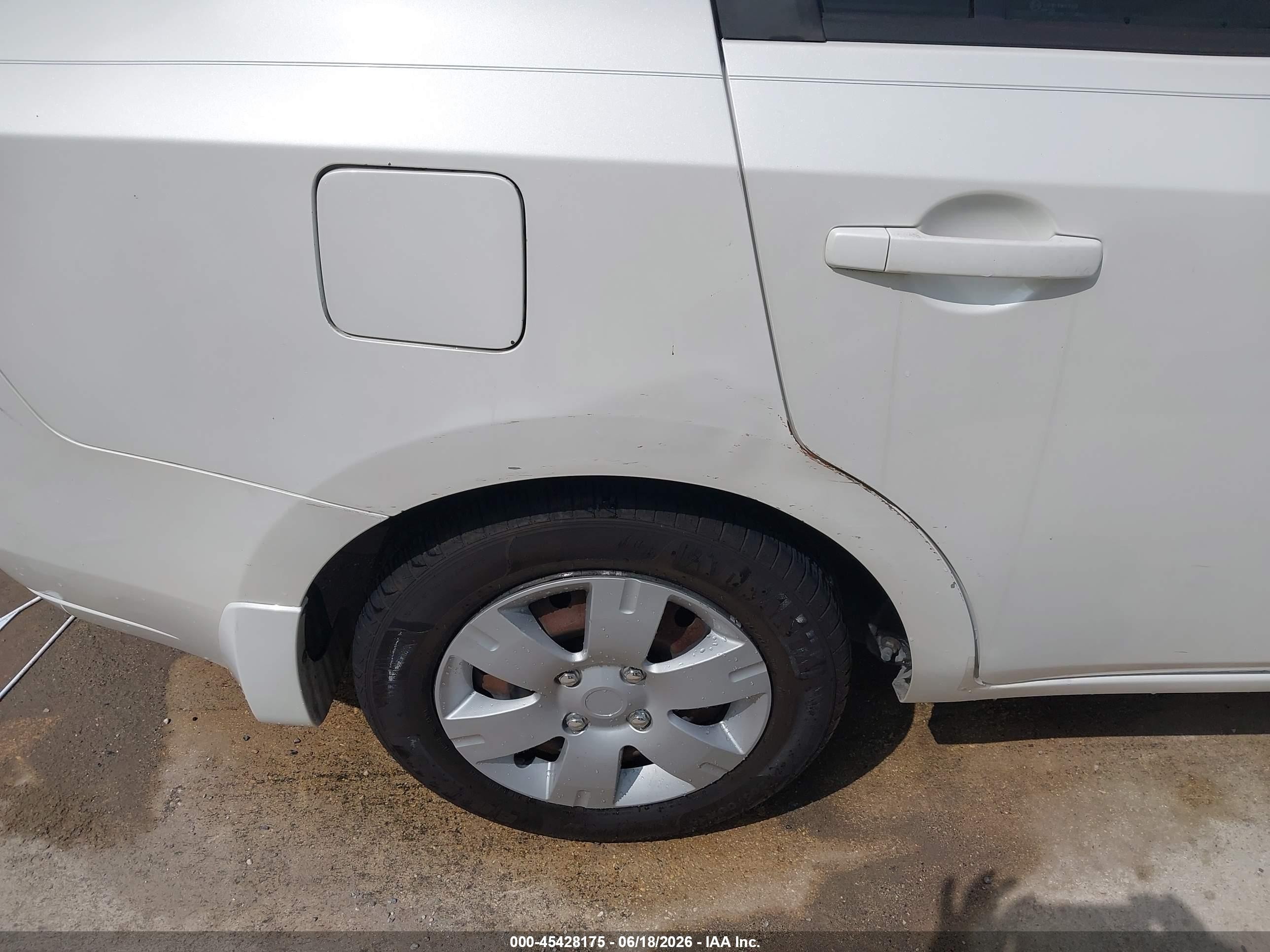 2010 Nissan Sentra 2.0 White vin: 3N1AB6APXAL663077