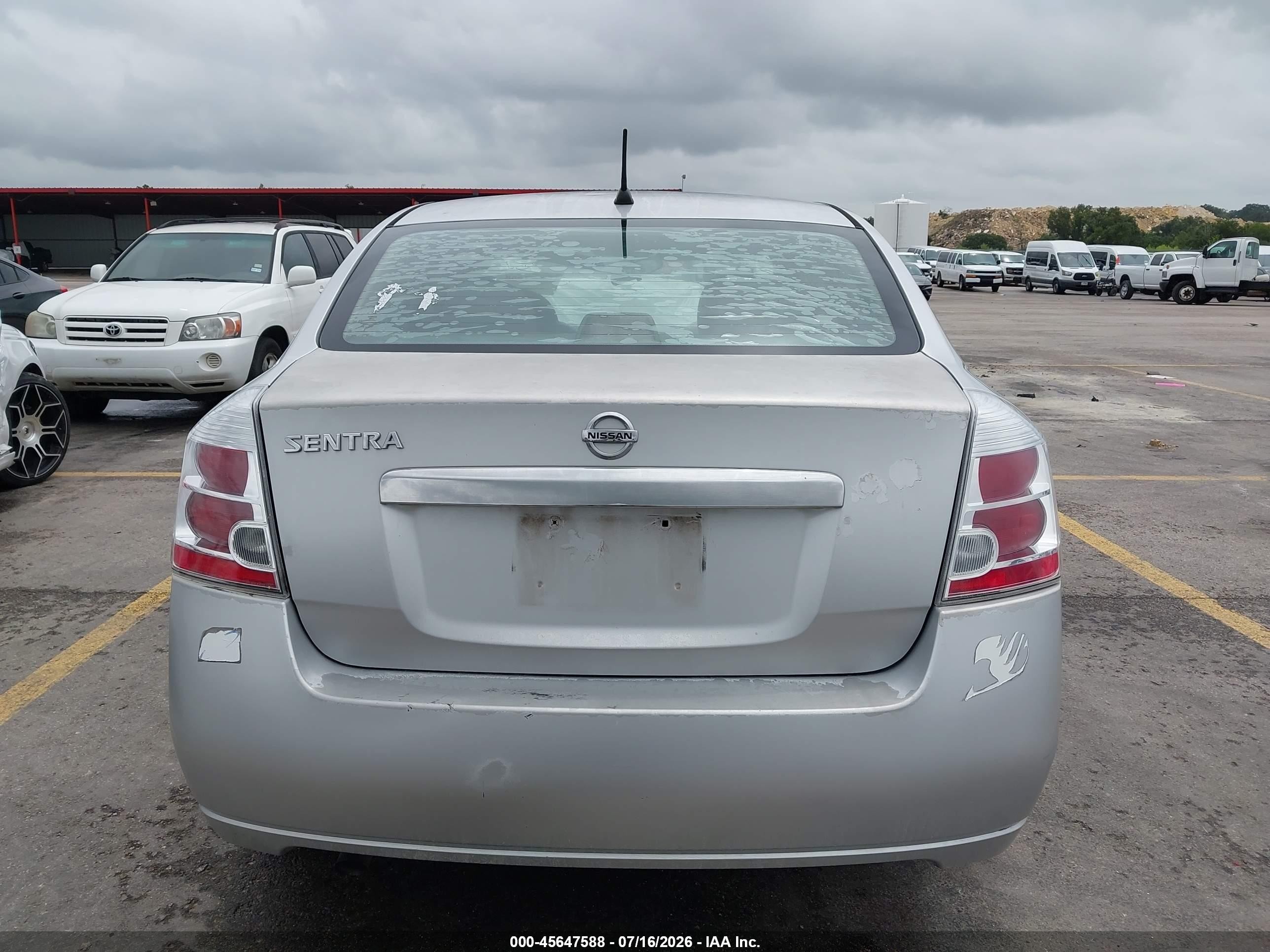 2010 Nissan Sentra 2.0s Silver vin: 3N1AB6APXAL701844