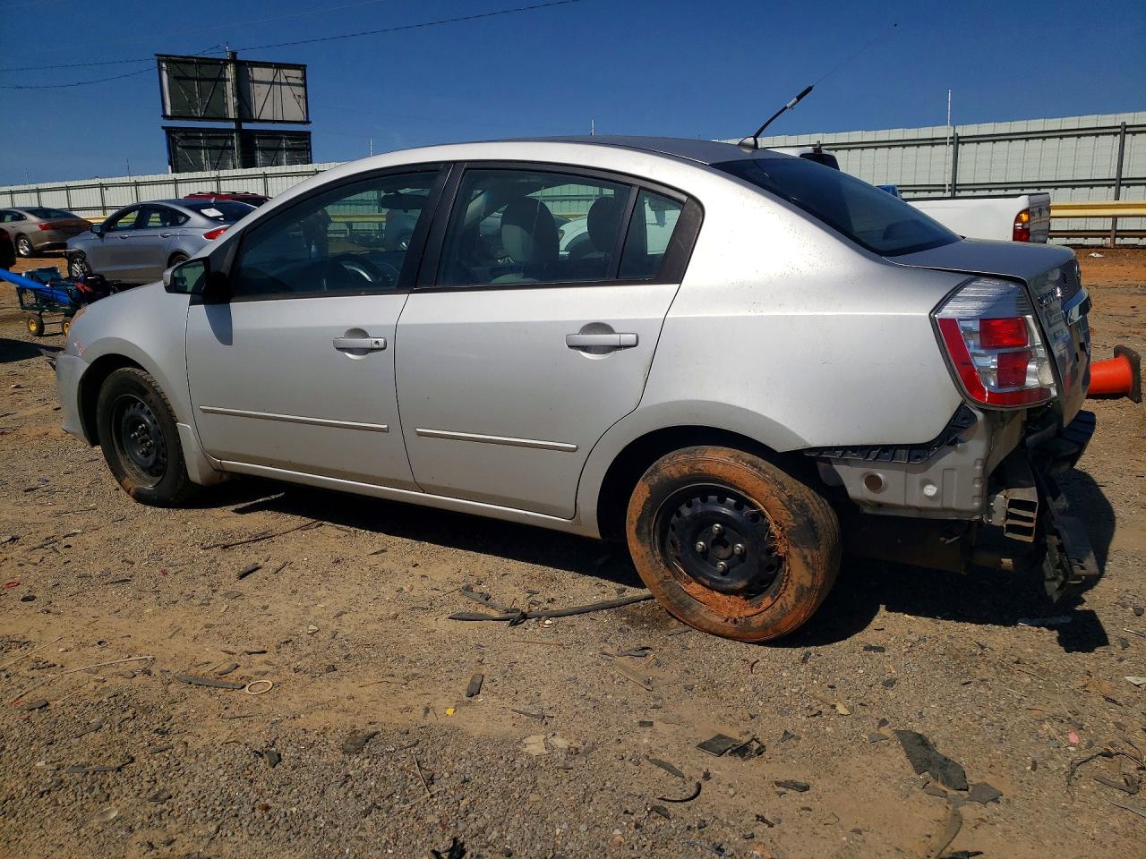 2010 Nissan Sentra 2.0 Silver vin: 3N1AB6APXAL711449