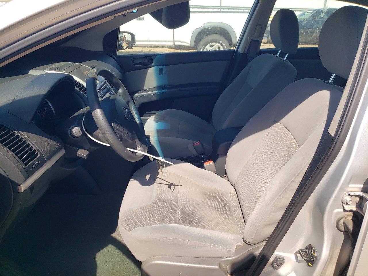 2010 Nissan Sentra 2.0 Silver vin: 3N1AB6APXAL711449