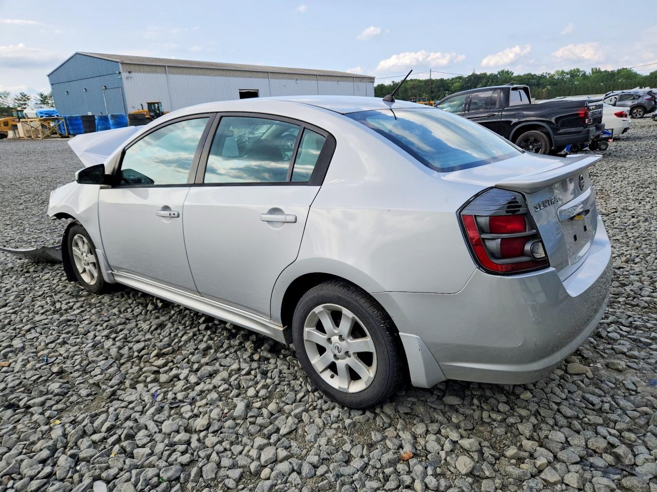 2010 Nissan Sentra 2.0 Серебряный vin: 3N1AB6APXAL716926
