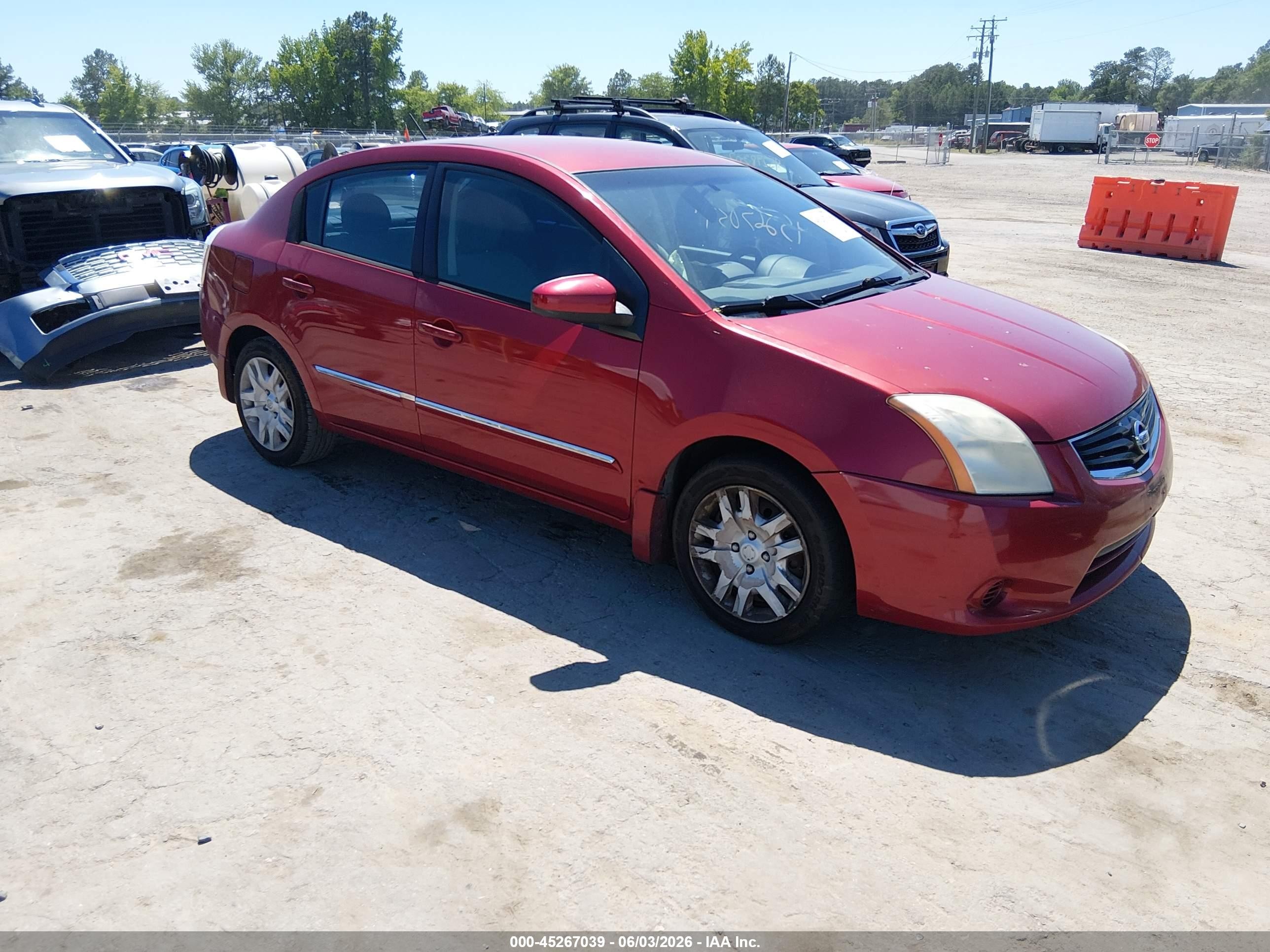2010 Nissan Sentra 2.0s Red vin: 3N1AB6APXAL724959