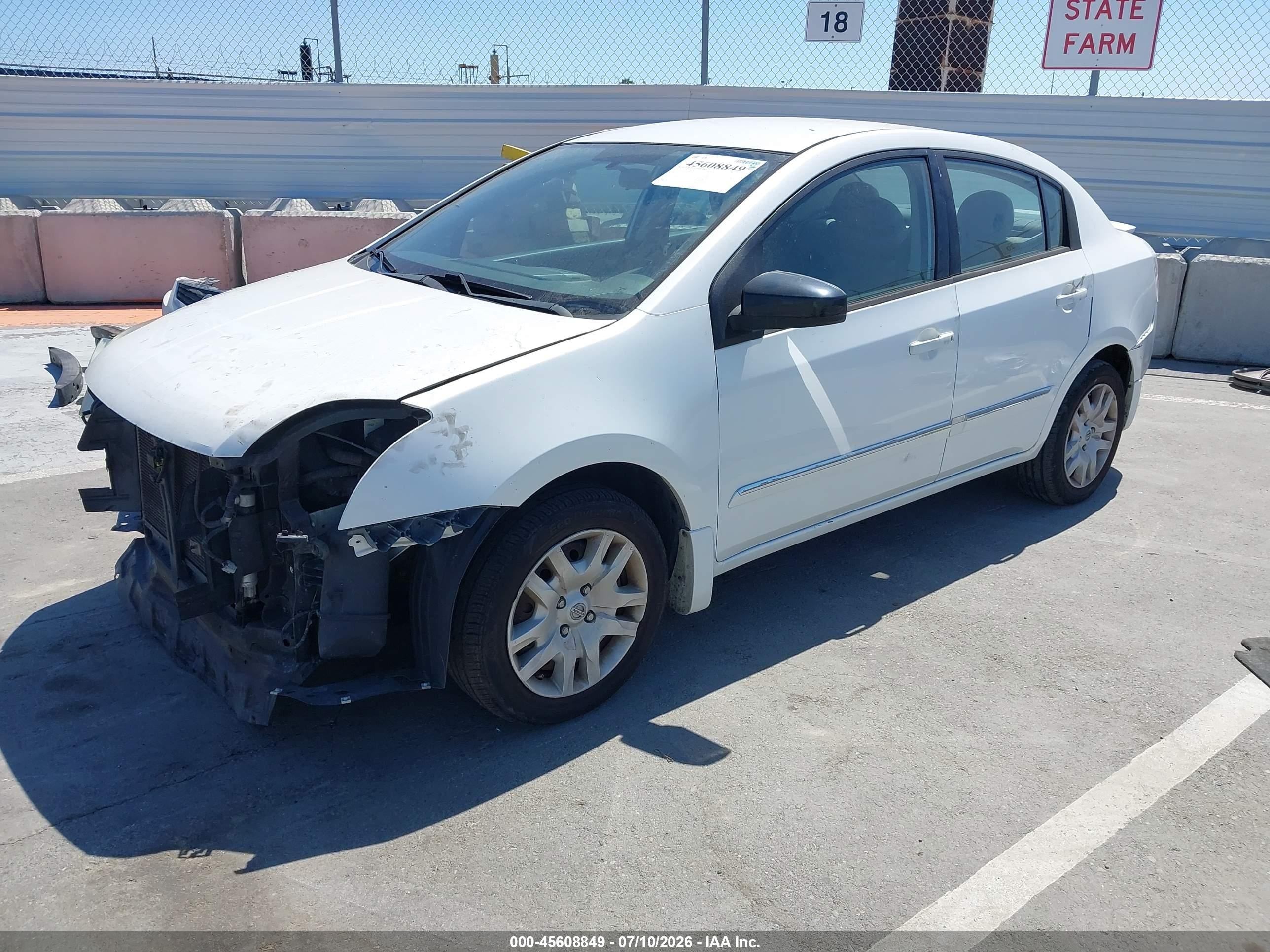 2011 Nissan Sentra 2.0s Белый vin: 3N1AB6APXBL606525