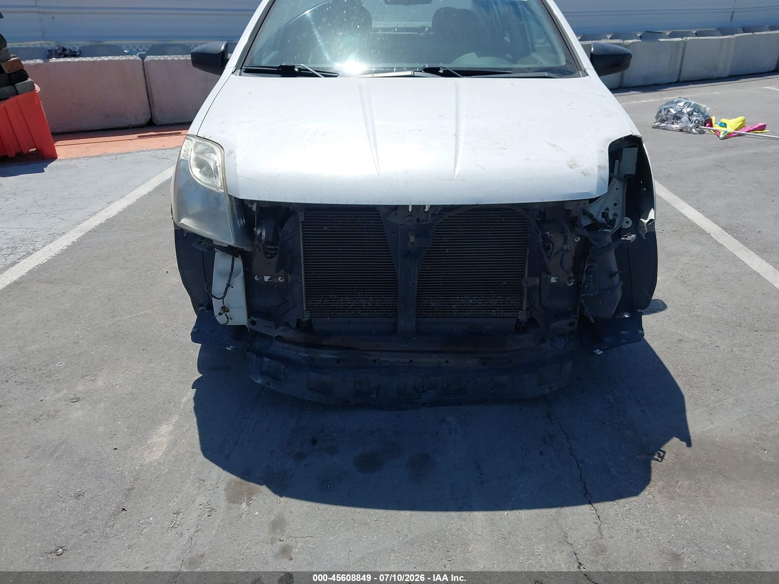 2011 Nissan Sentra 2.0s Белый vin: 3N1AB6APXBL606525