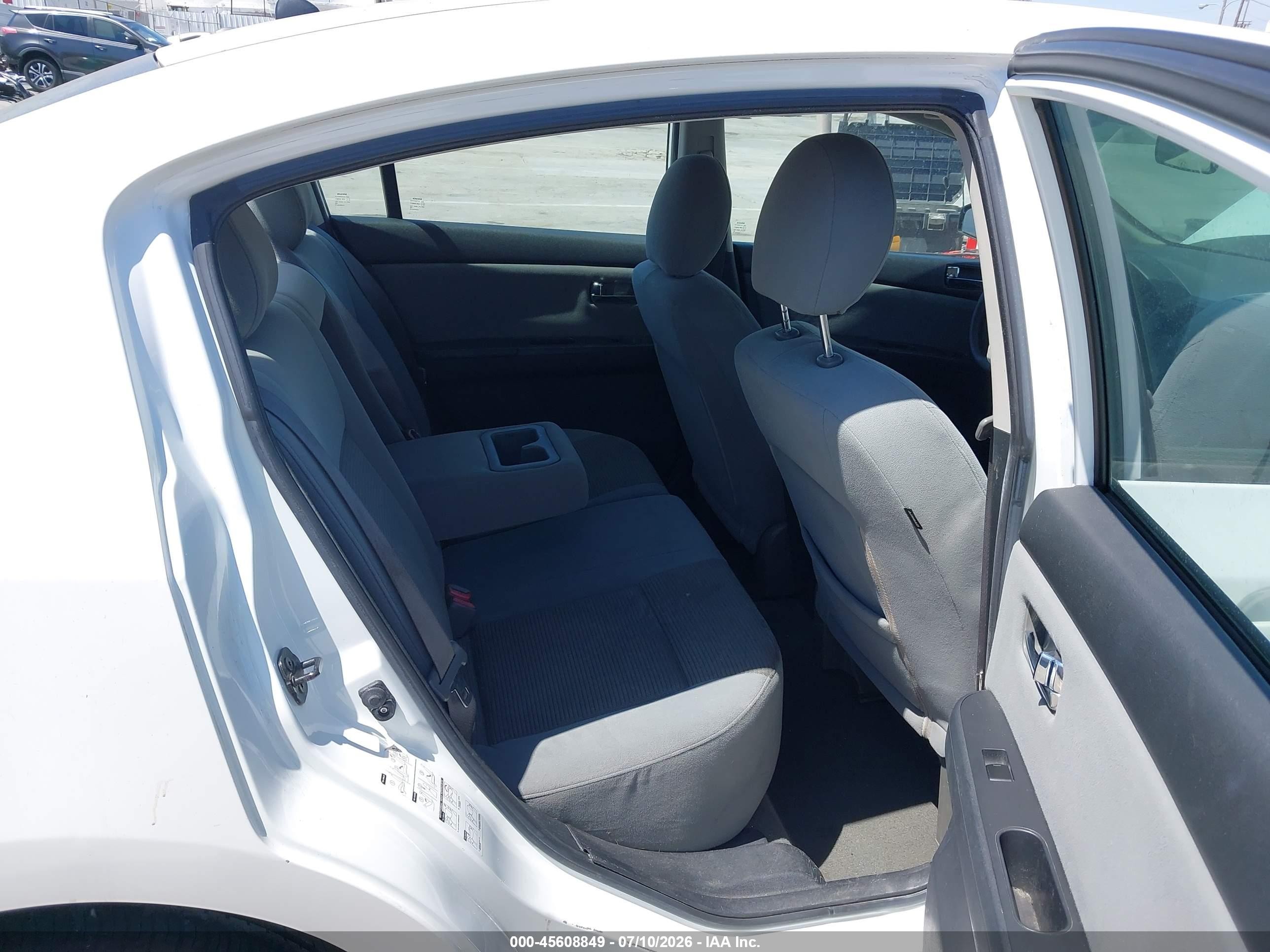 2011 Nissan Sentra 2.0s Белый vin: 3N1AB6APXBL606525