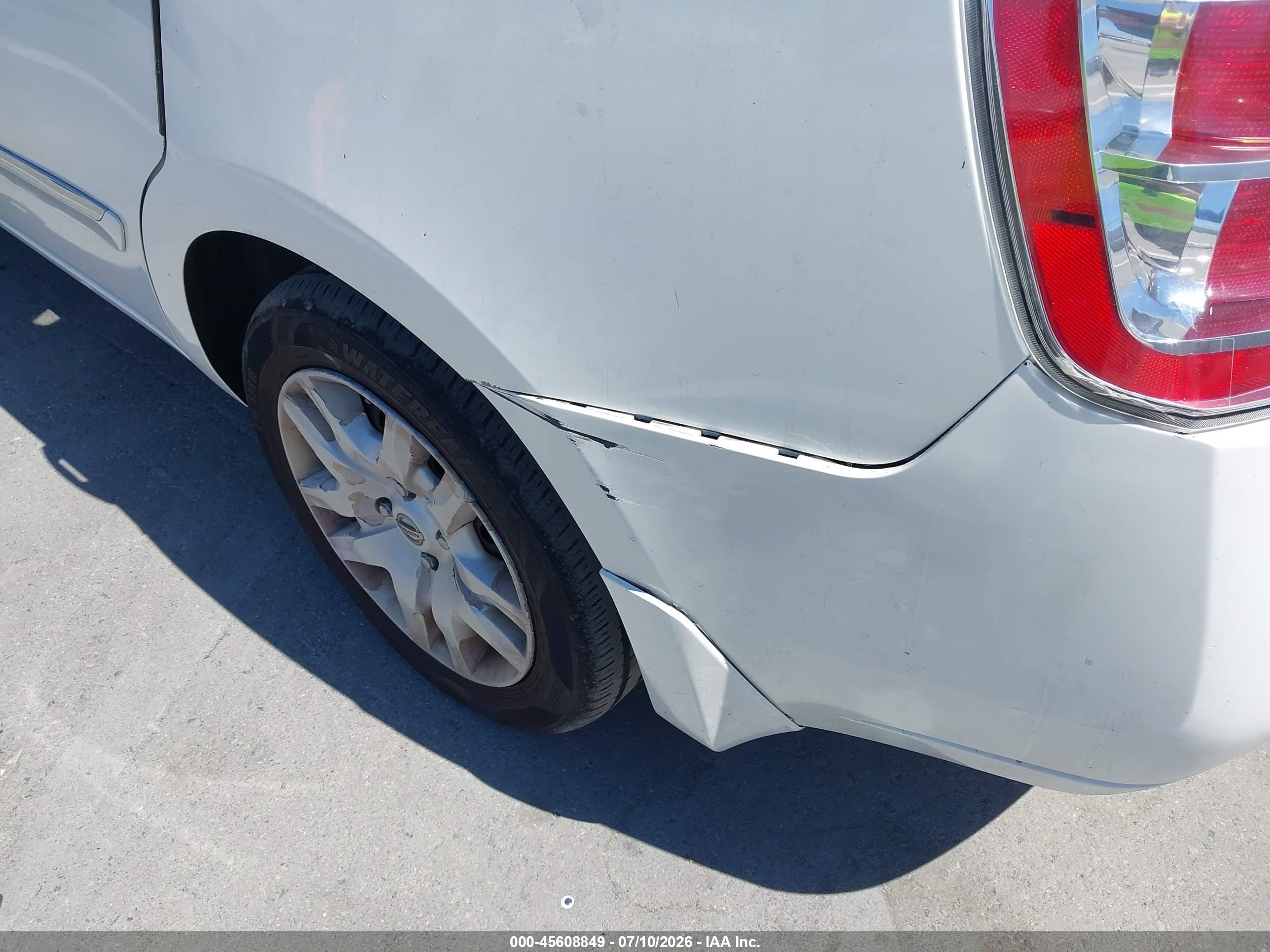 2011 Nissan Sentra 2.0s Белый vin: 3N1AB6APXBL606525