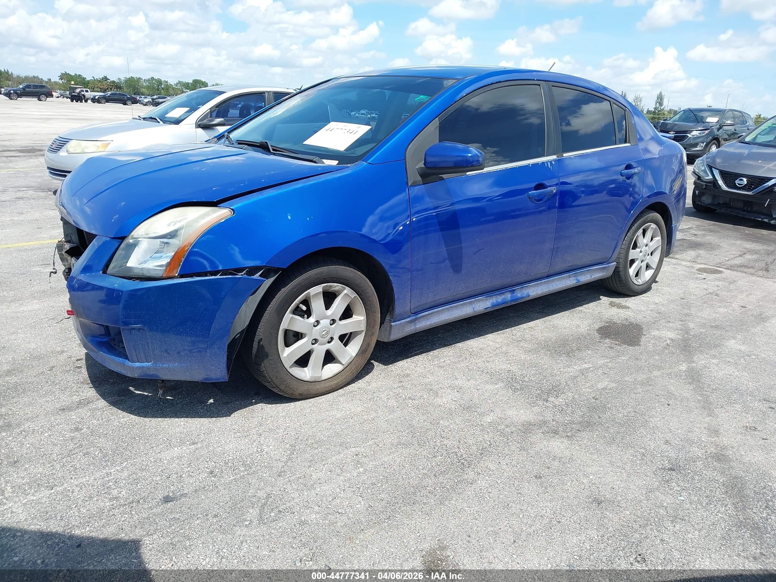 2011 Nissan Sentra 2.0sr Синий vin: 3N1AB6APXBL628184