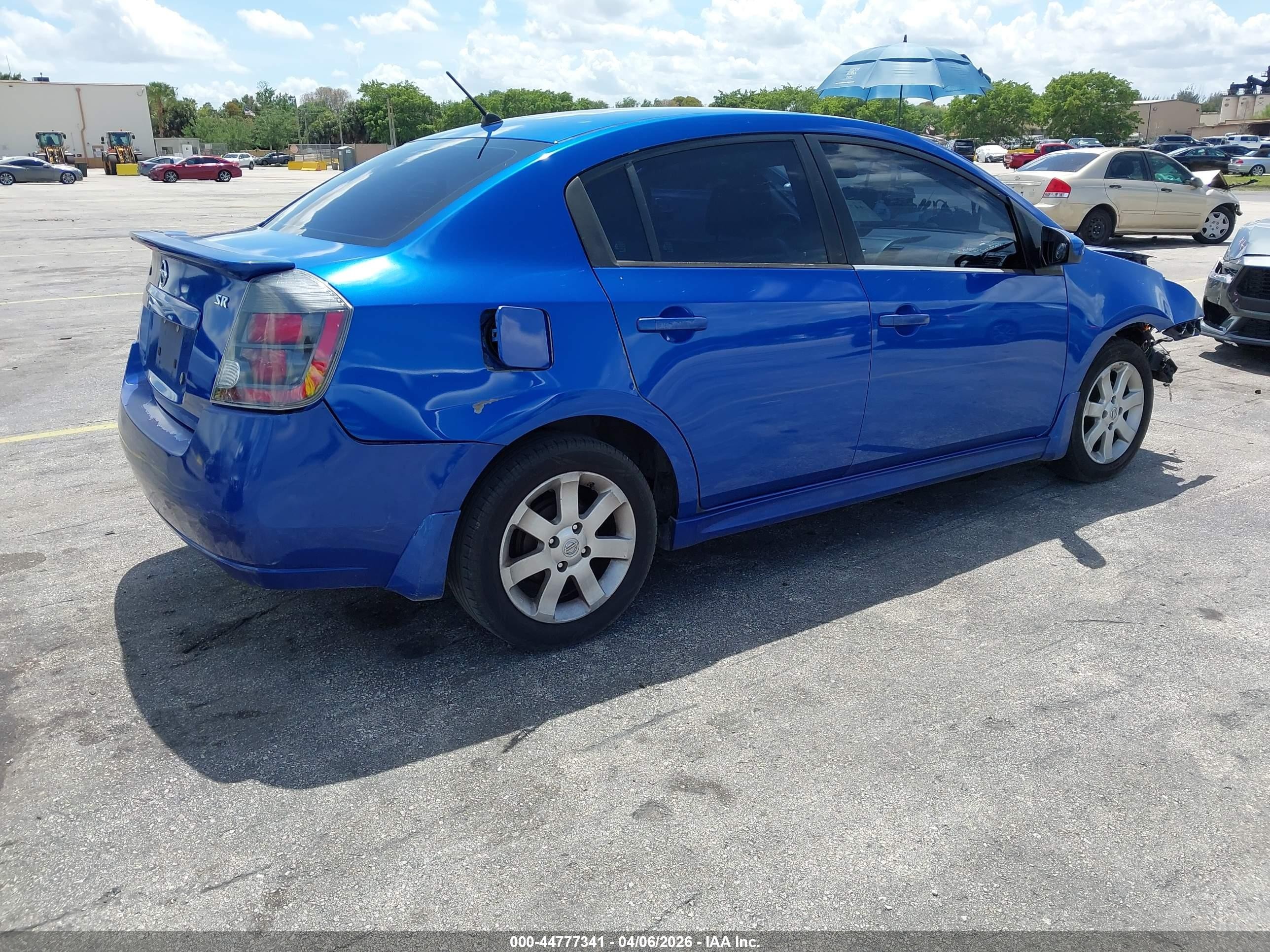 2011 Nissan Sentra 2.0sr Синий vin: 3N1AB6APXBL628184
