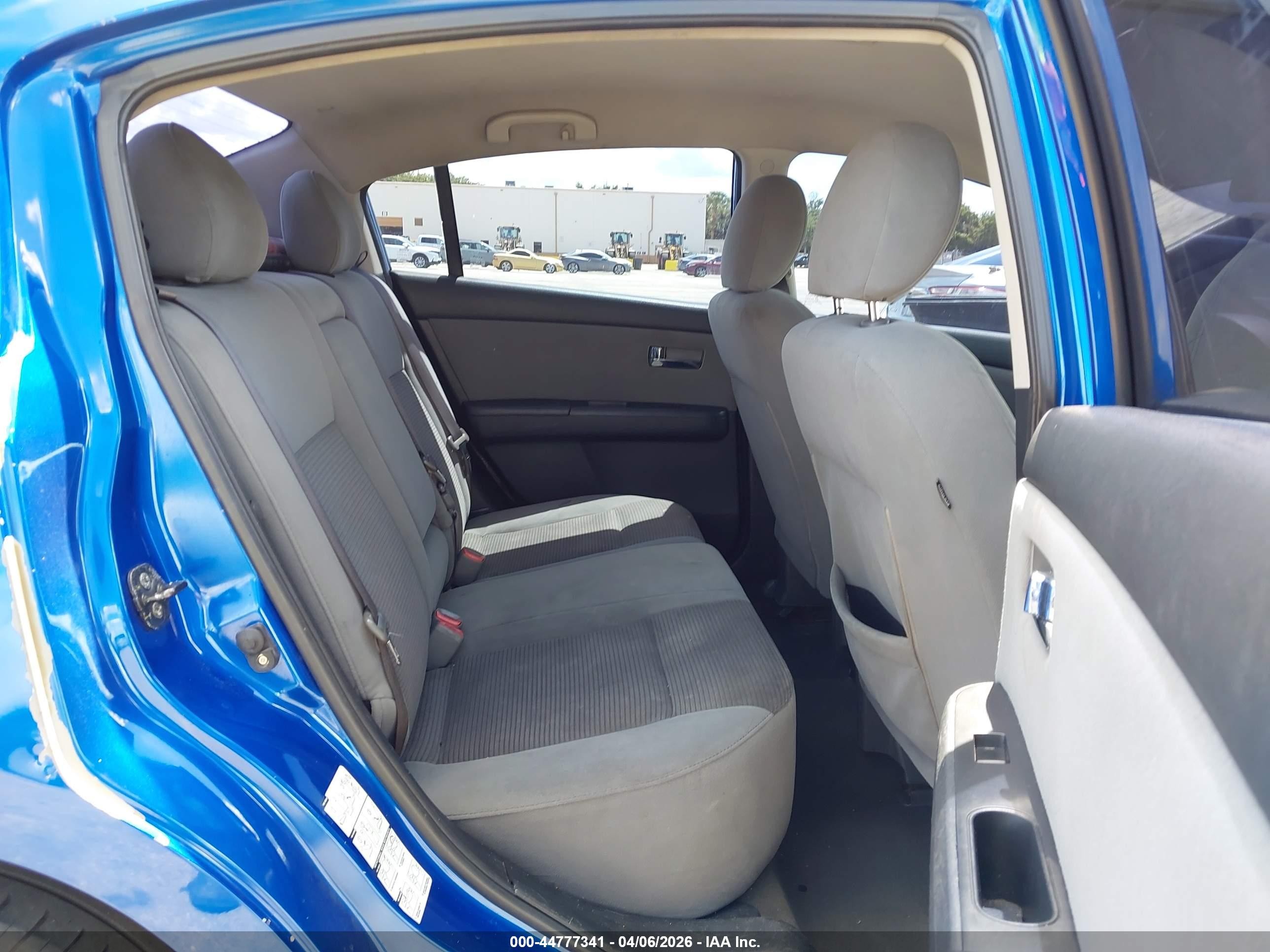 2011 Nissan Sentra 2.0sr Синий vin: 3N1AB6APXBL628184