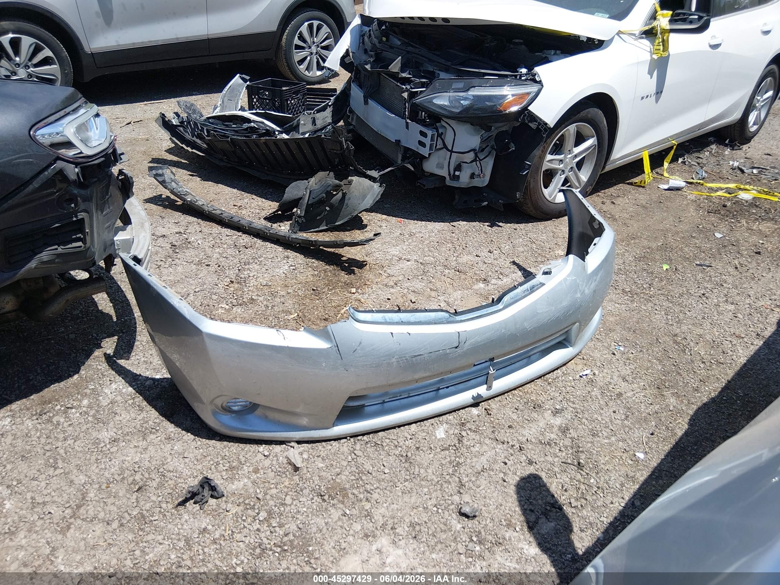 2011 Nissan Sentra 2.0s Silver vin: 3N1AB6APXBL638083