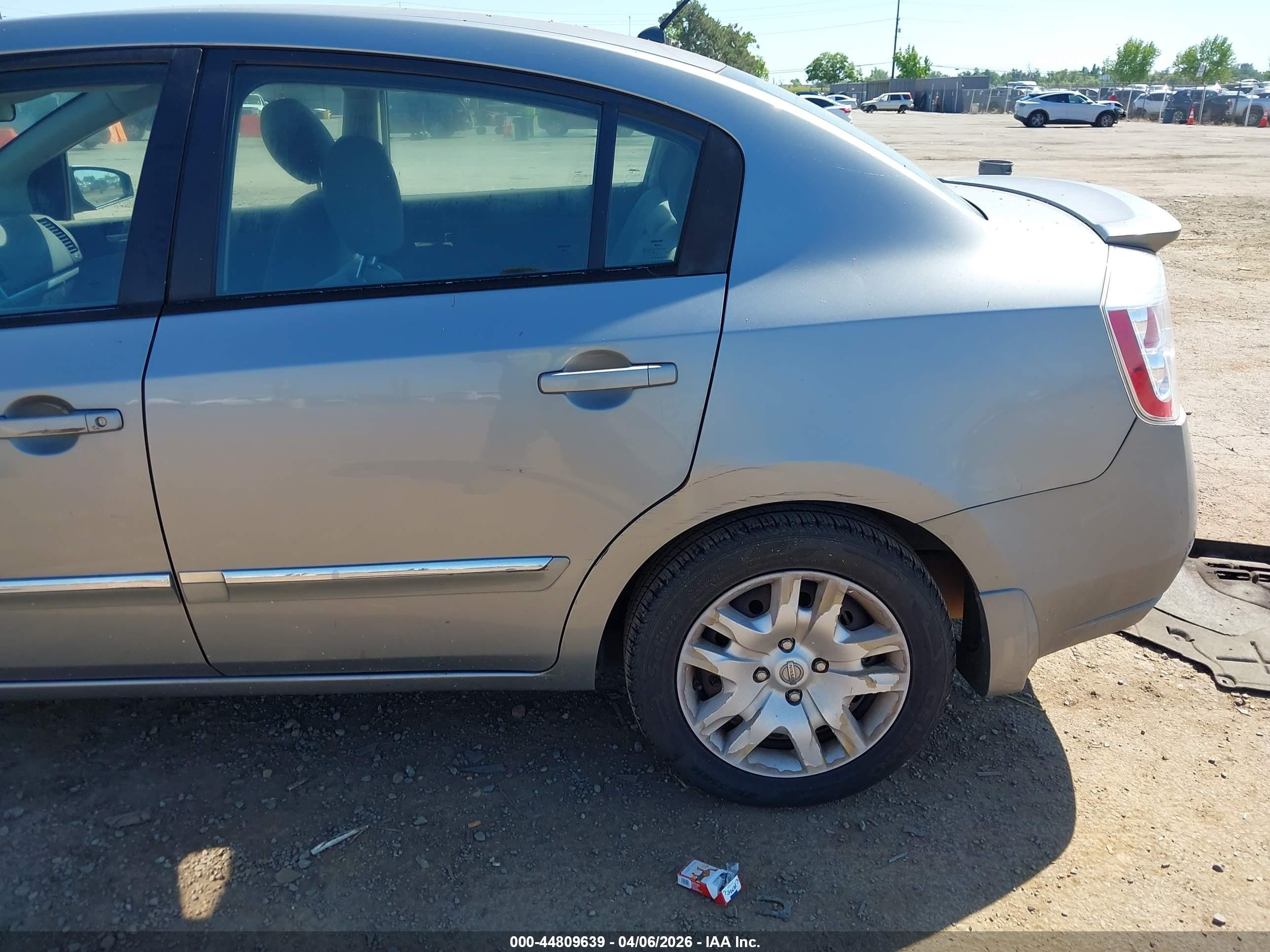 2011 Nissan Sentra 2.0s Gray vin: 3N1AB6APXBL660097