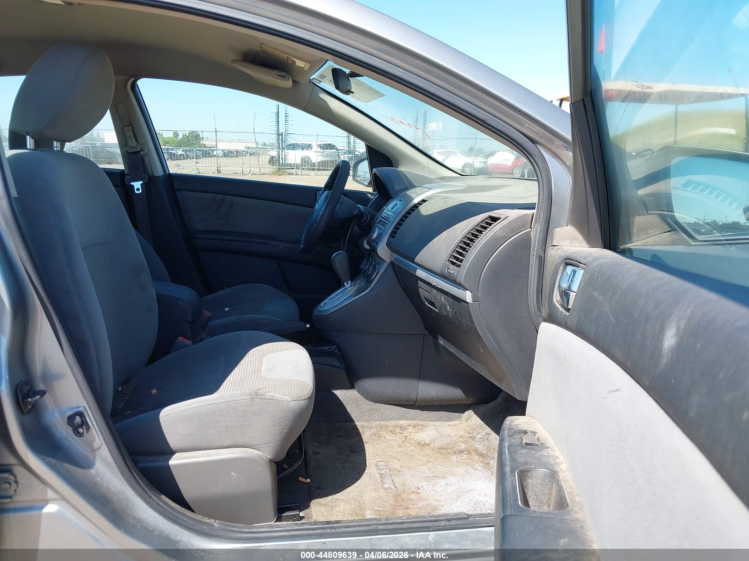 2011 Nissan Sentra 2.0s Gray vin: 3N1AB6APXBL660097