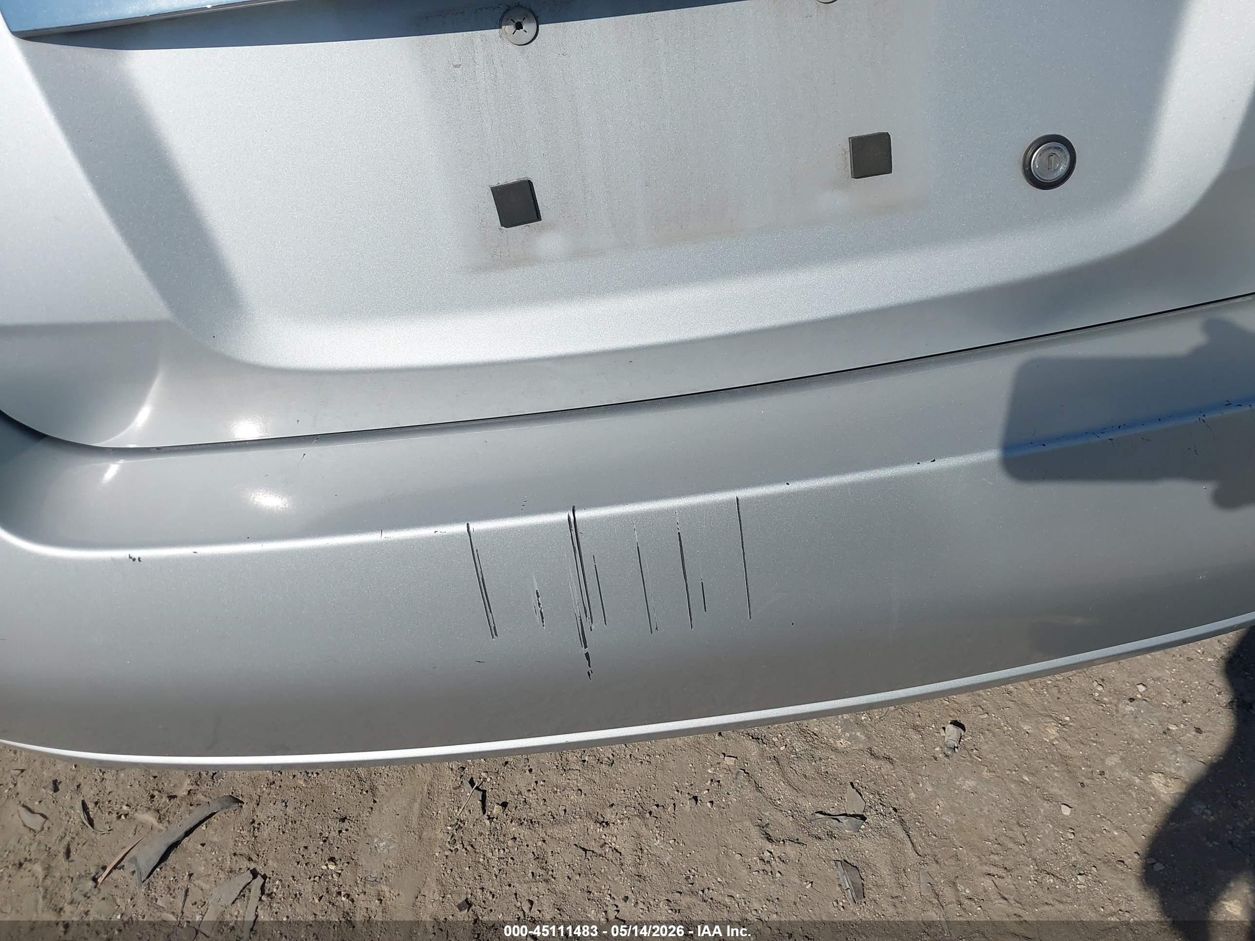 2011 Nissan Sentra 2.0s Silver vin: 3N1AB6APXBL675506
