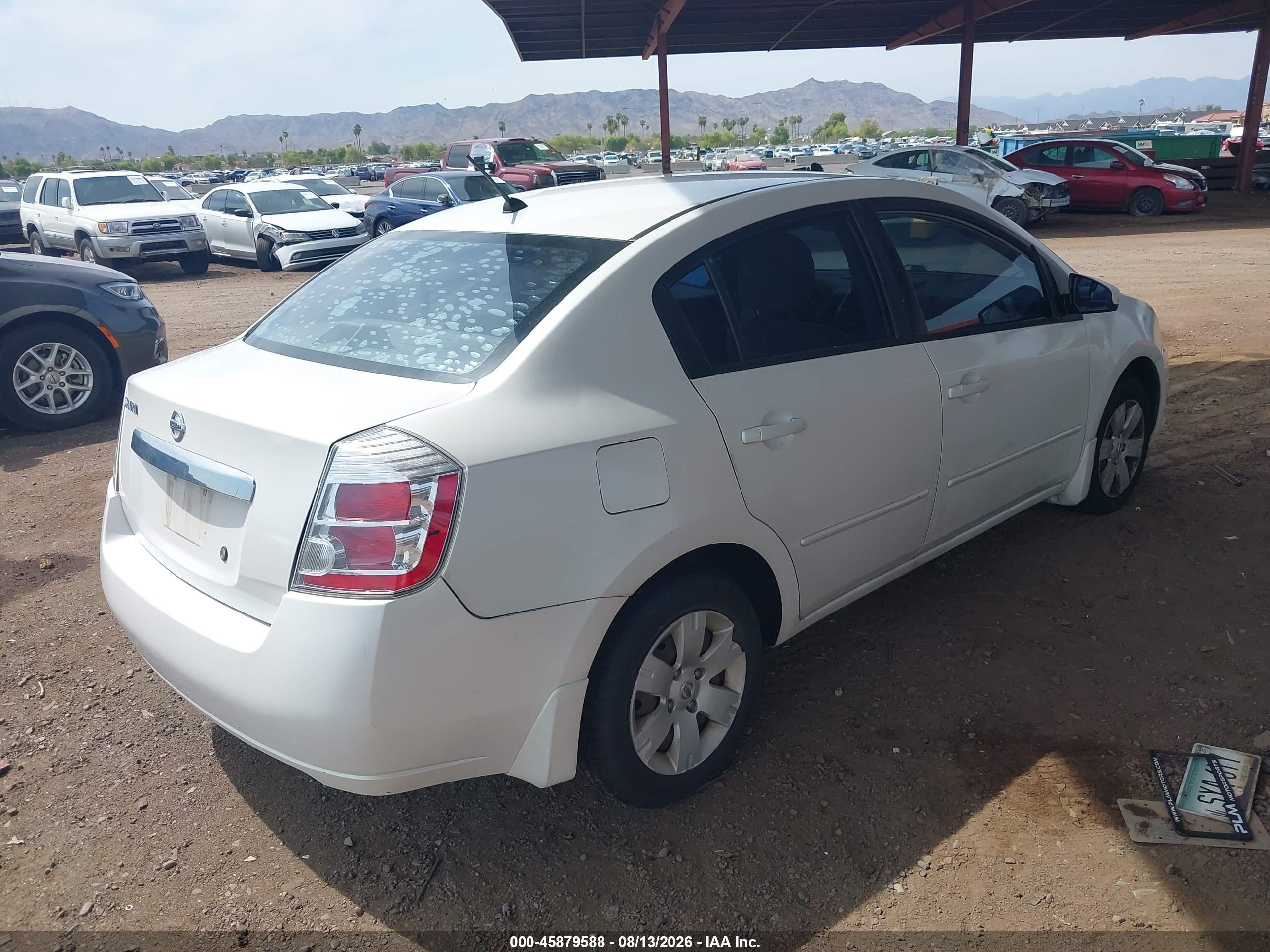 2011 Nissan Sentra 2.0 Белый vin: 3N1AB6APXBL679913