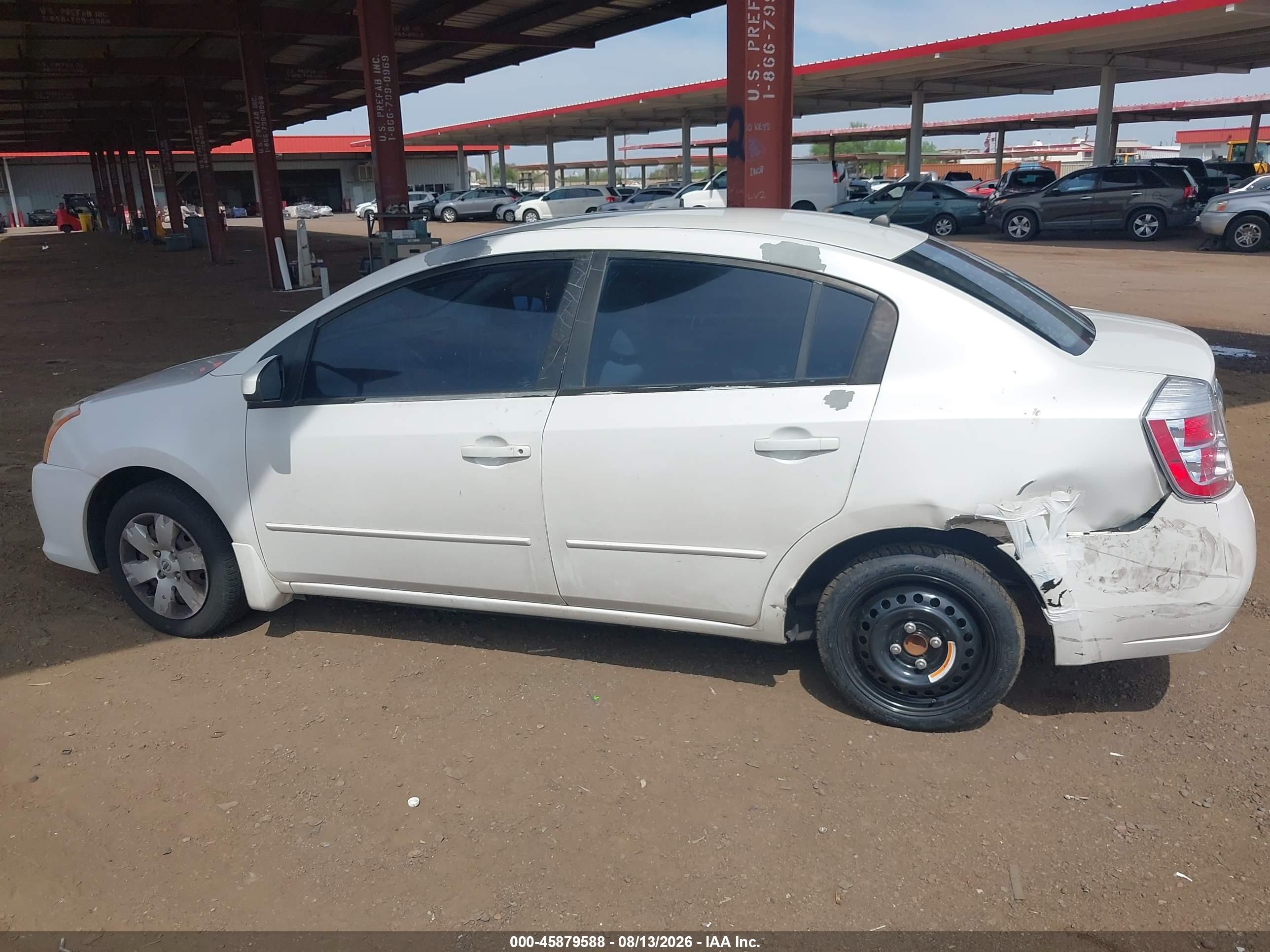 2011 Nissan Sentra 2.0 Белый vin: 3N1AB6APXBL679913