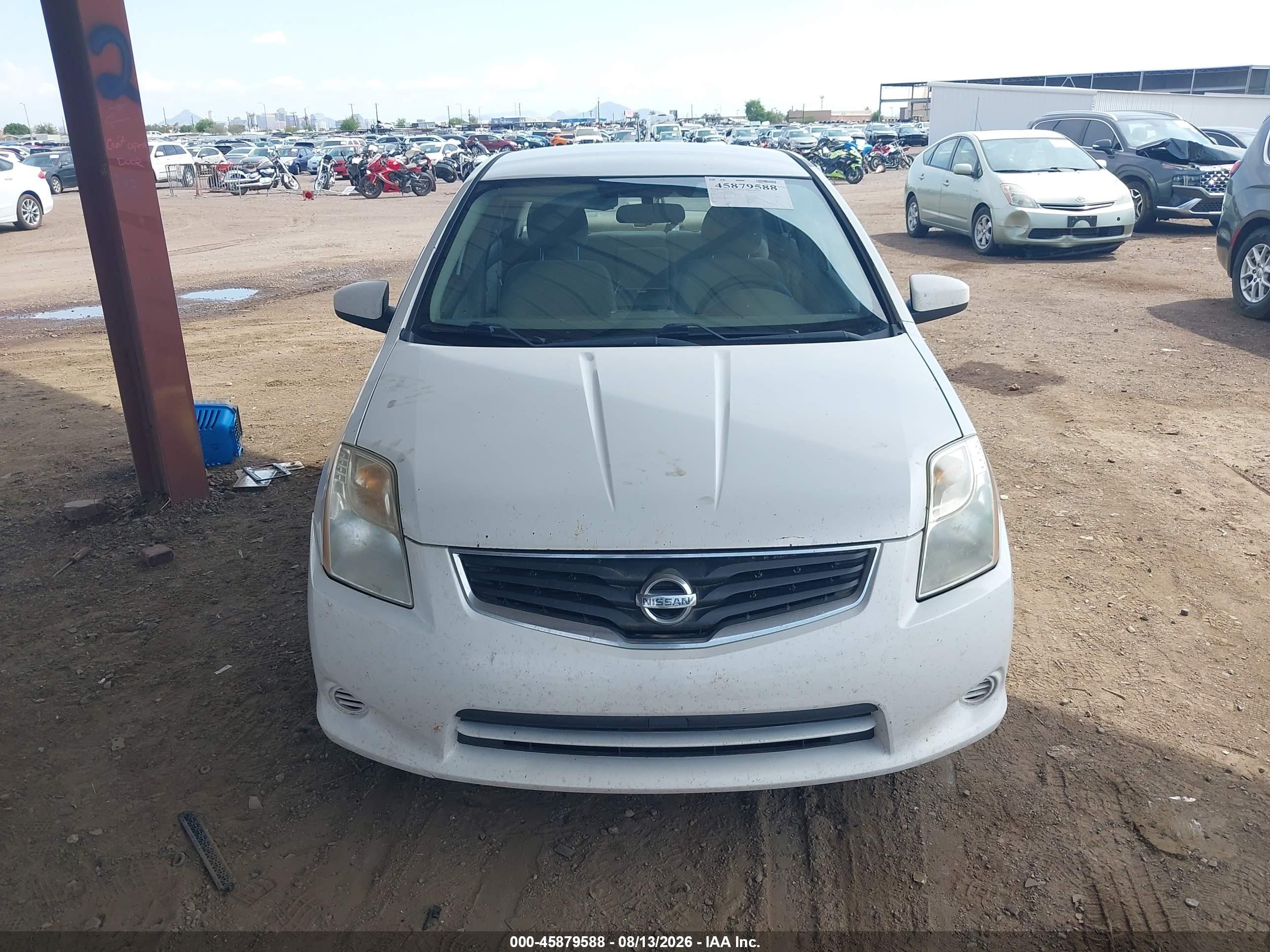 2011 Nissan Sentra 2.0 Белый vin: 3N1AB6APXBL679913