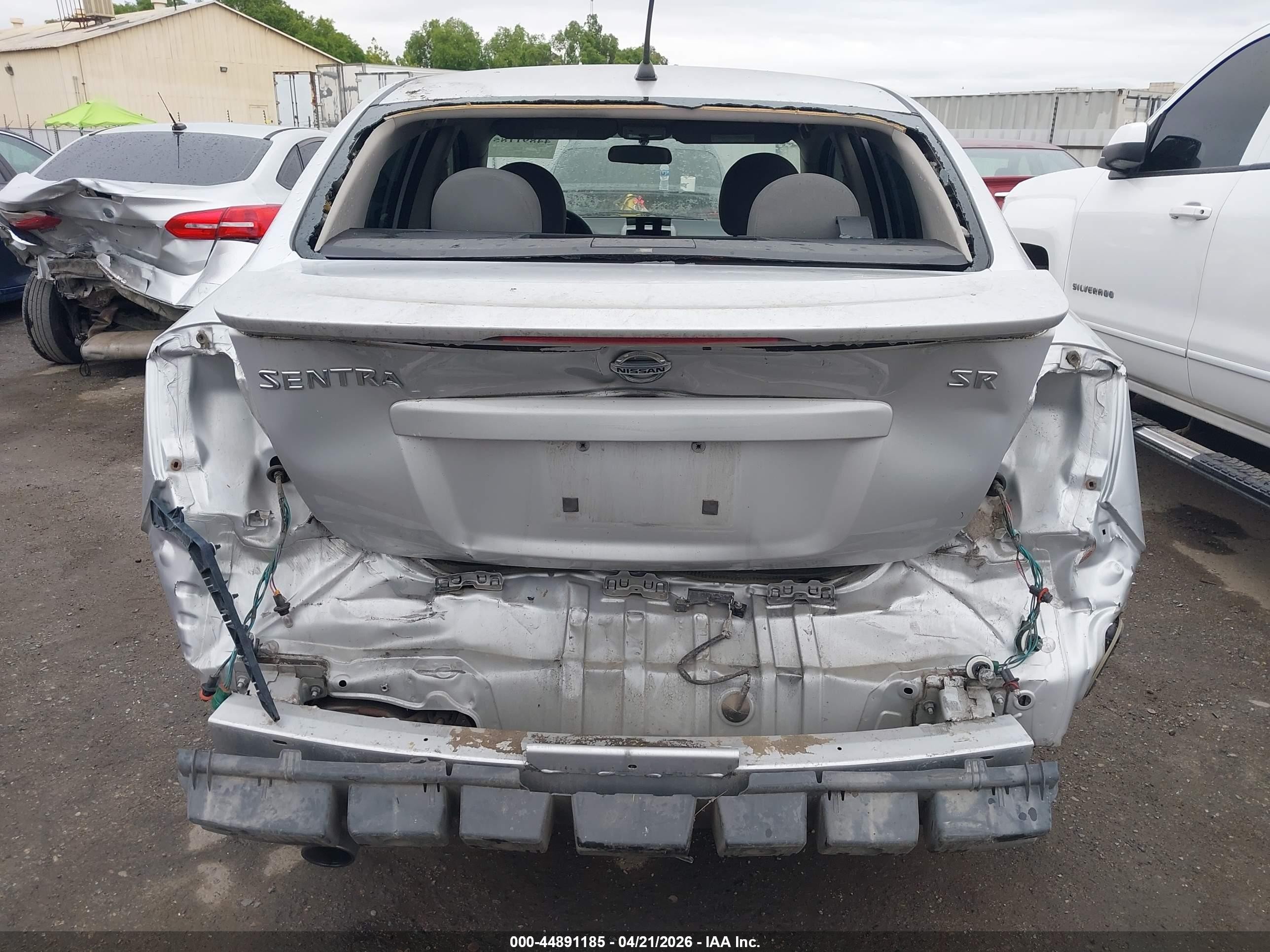 2011 Nissan Sentra 2.0sr Silver vin: 3N1AB6APXBL685243