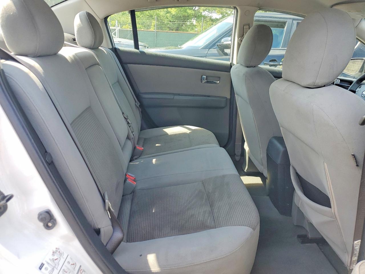 2011 Nissan Sentra 2.0 White vin: 3N1AB6APXBL687932