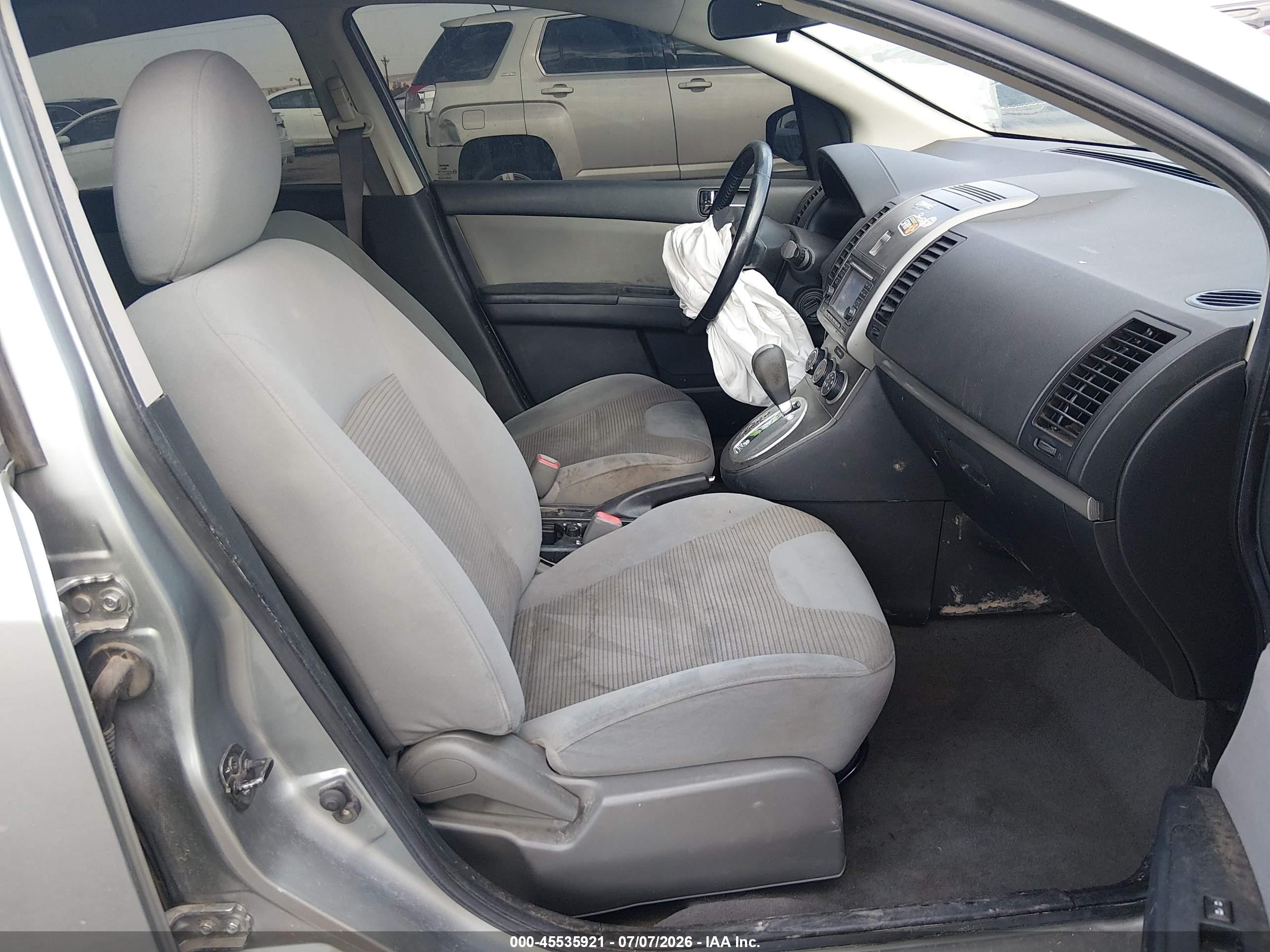 2012 Nissan Sentra 2.0 Sl Серебряный vin: 3N1AB6APXCL610799