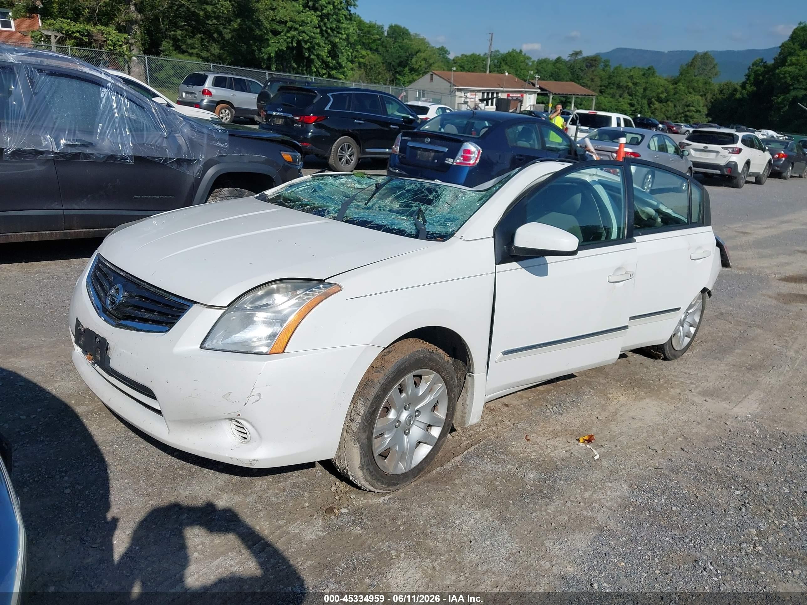 2012 Nissan Sentra 2.0 S White vin: 3N1AB6APXCL653815