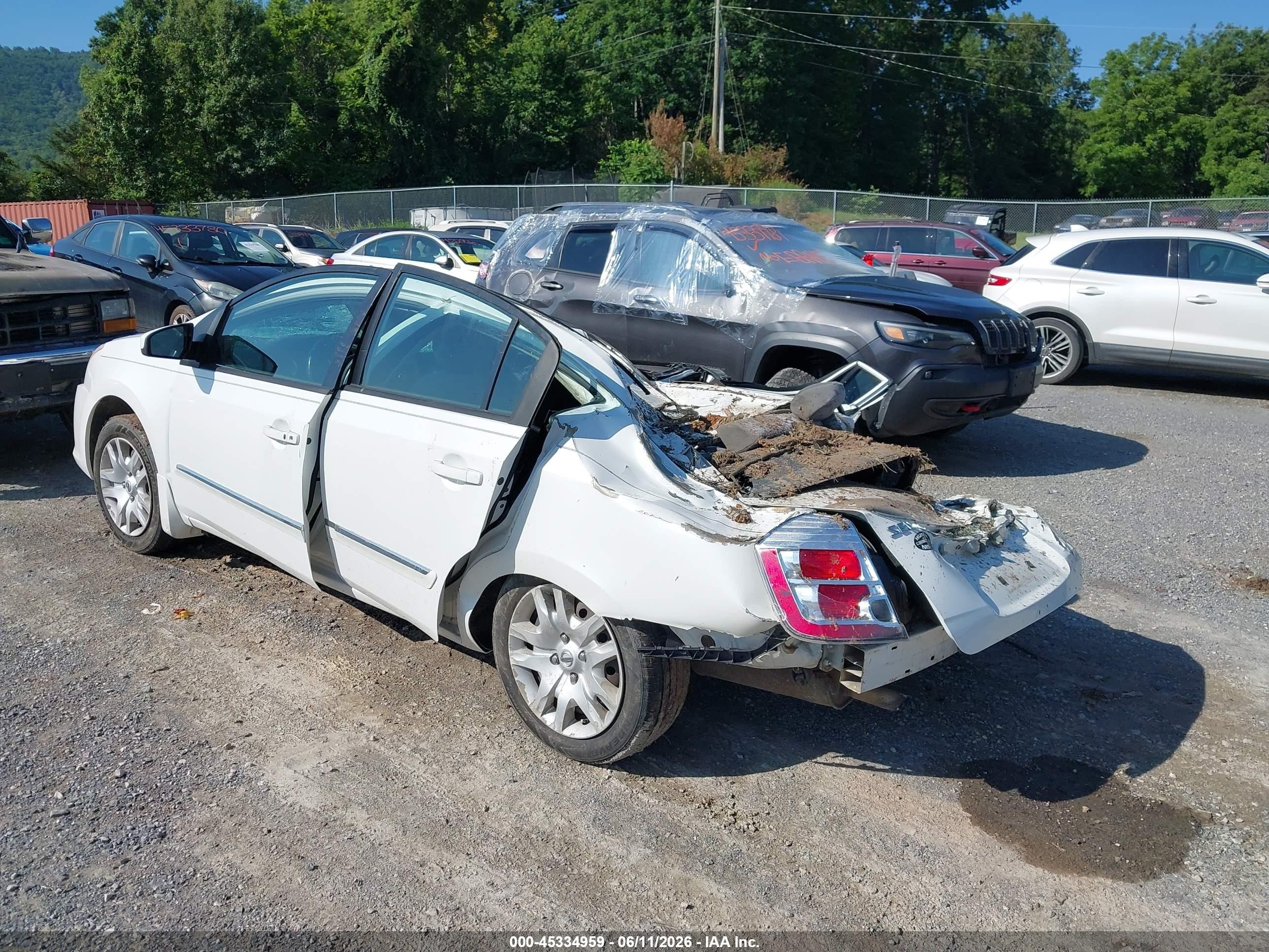 2012 Nissan Sentra 2.0 S White vin: 3N1AB6APXCL653815