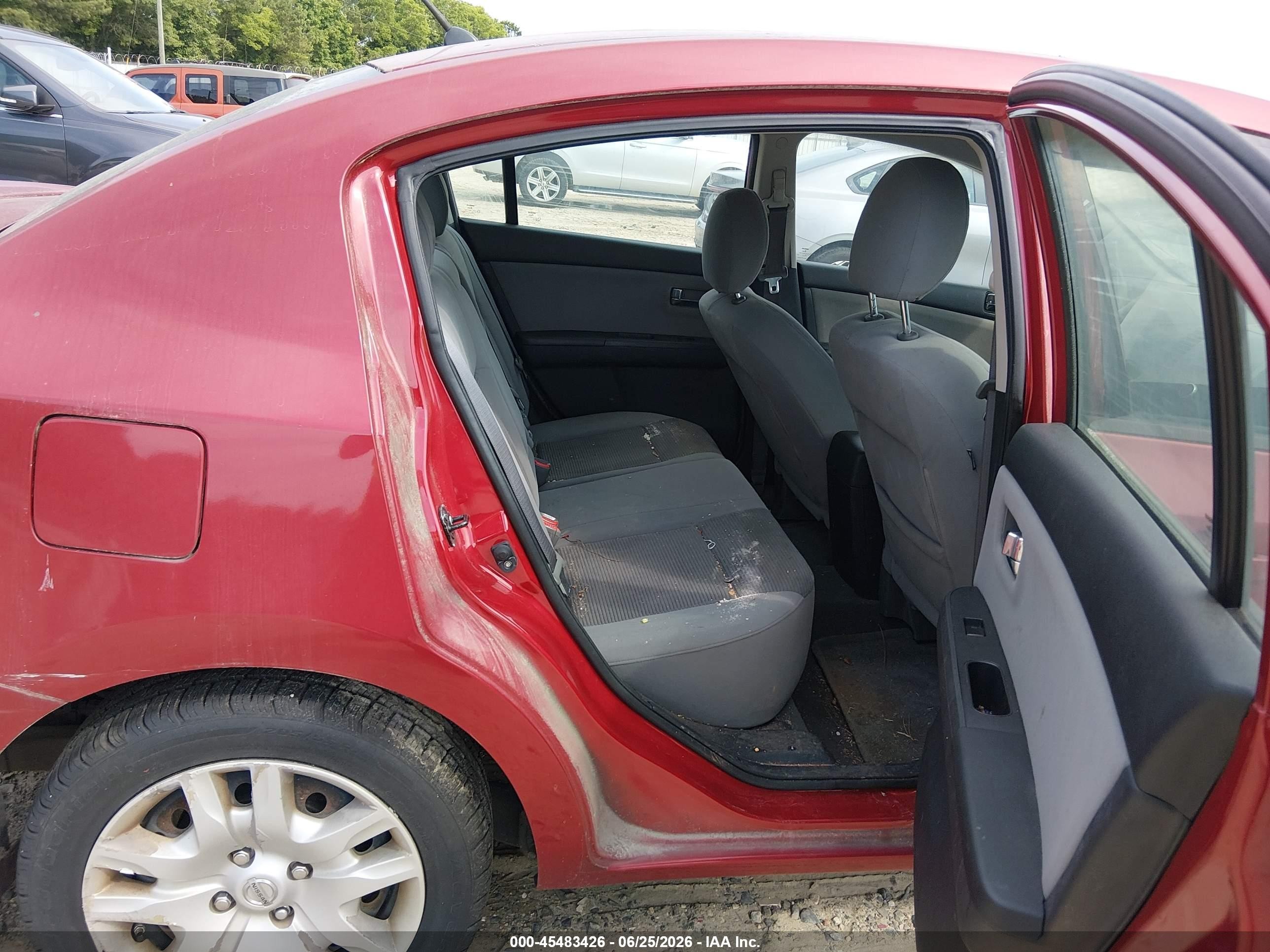 2012 Nissan Sentra 2.0 S Red vin: 3N1AB6APXCL681615