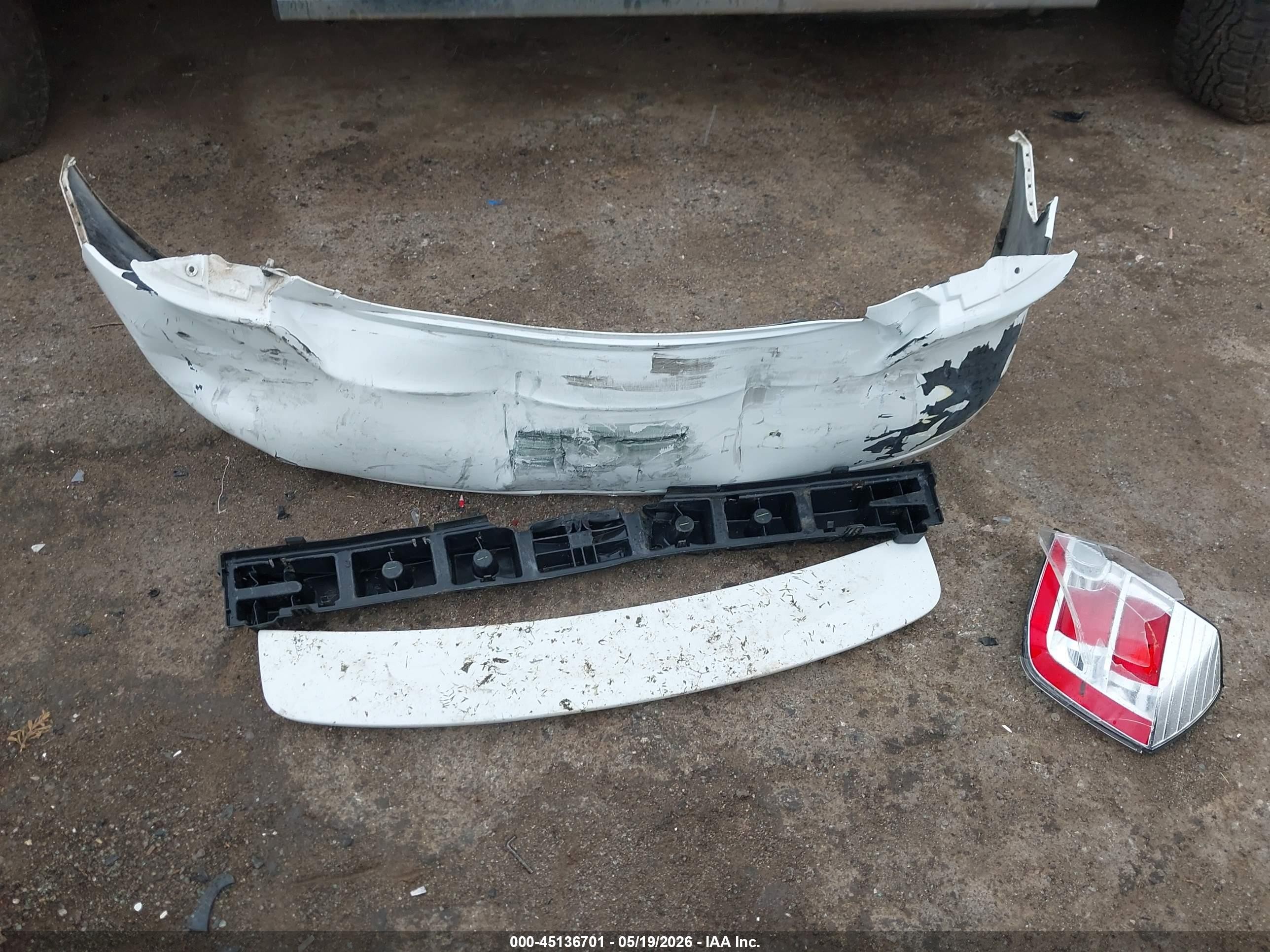 2012 Nissan Sentra 2.0 Sl Белый vin: 3N1AB6APXCL697698
