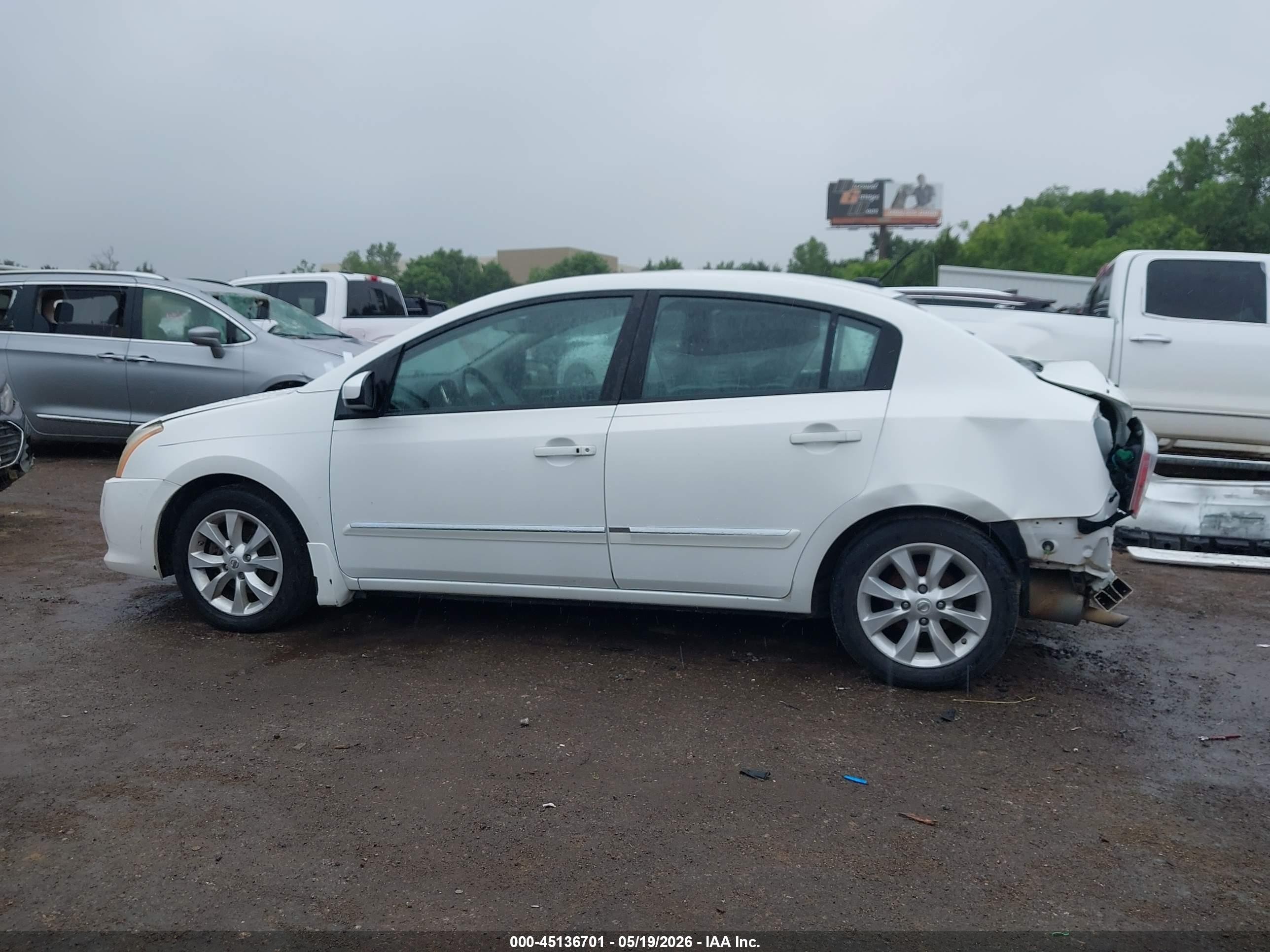 2012 Nissan Sentra 2.0 Sl Белый vin: 3N1AB6APXCL697698
