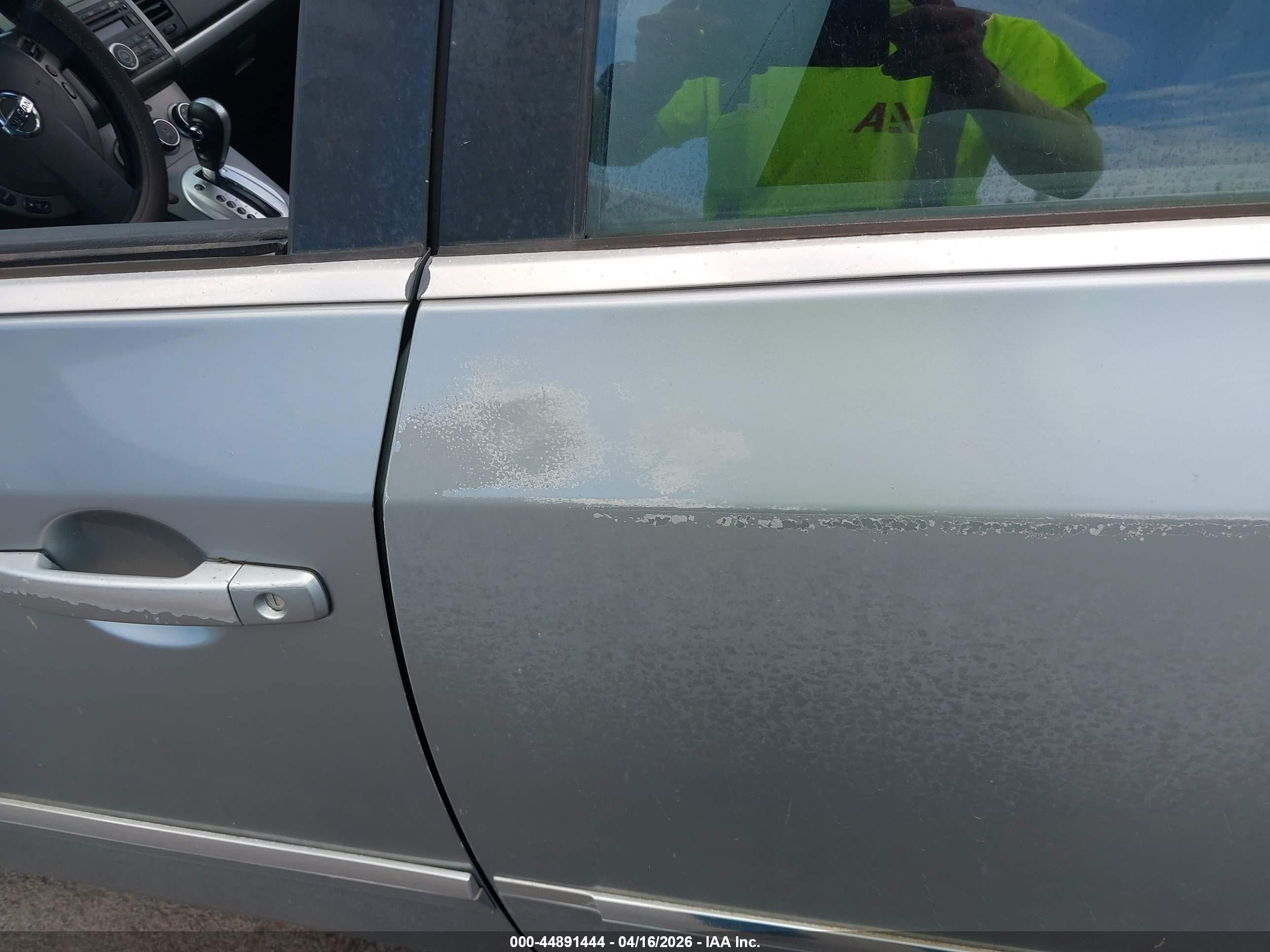 2012 Nissan Sentra 2.0 S Серебряный vin: 3N1AB6APXCL723247