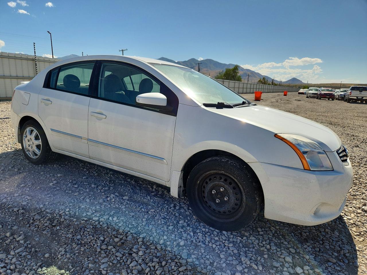 2012 Nissan Sentra 2.0 White vin: 3N1AB6APXCL735723