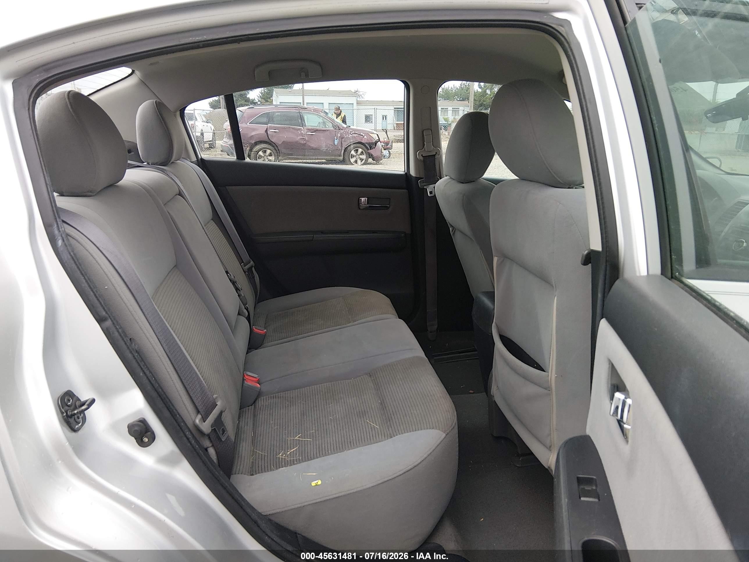 2012 Nissan Sentra 2.0 S Silver vin: 3N1AB6APXCL777292