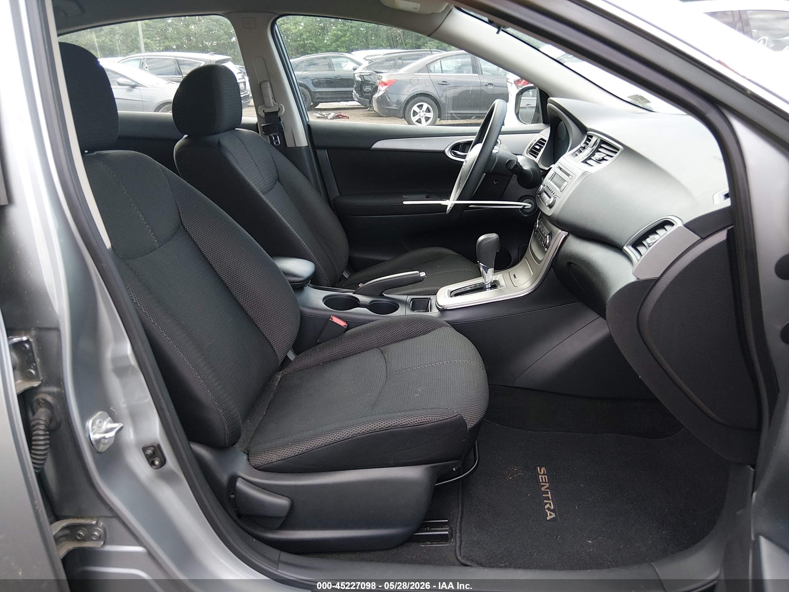 2013 Nissan Sentra S Silver vin: 3N1AB7AP0DL615601